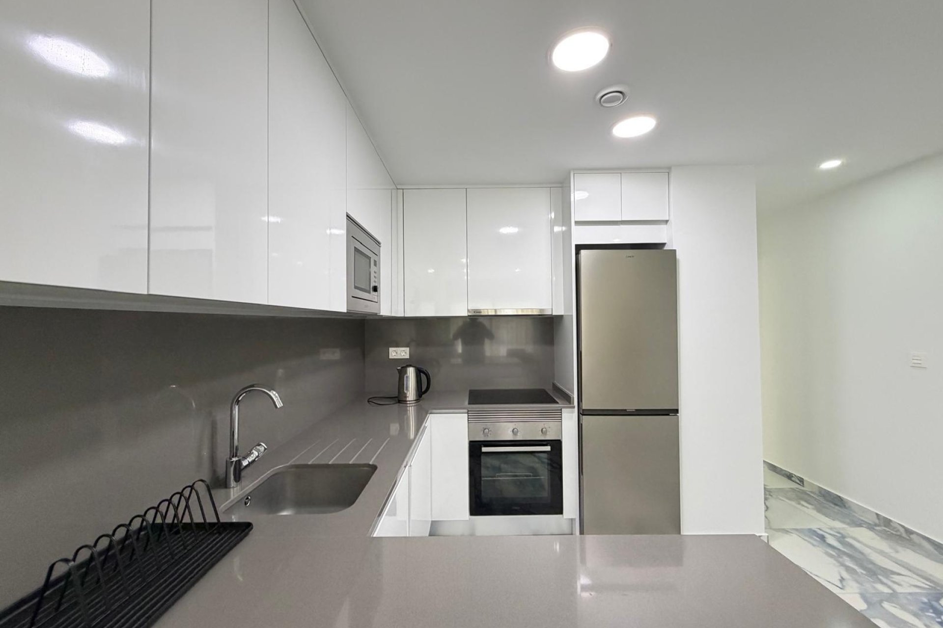 Herverkoop - Appartement -
Torrevieja - Estacion De Autobuses