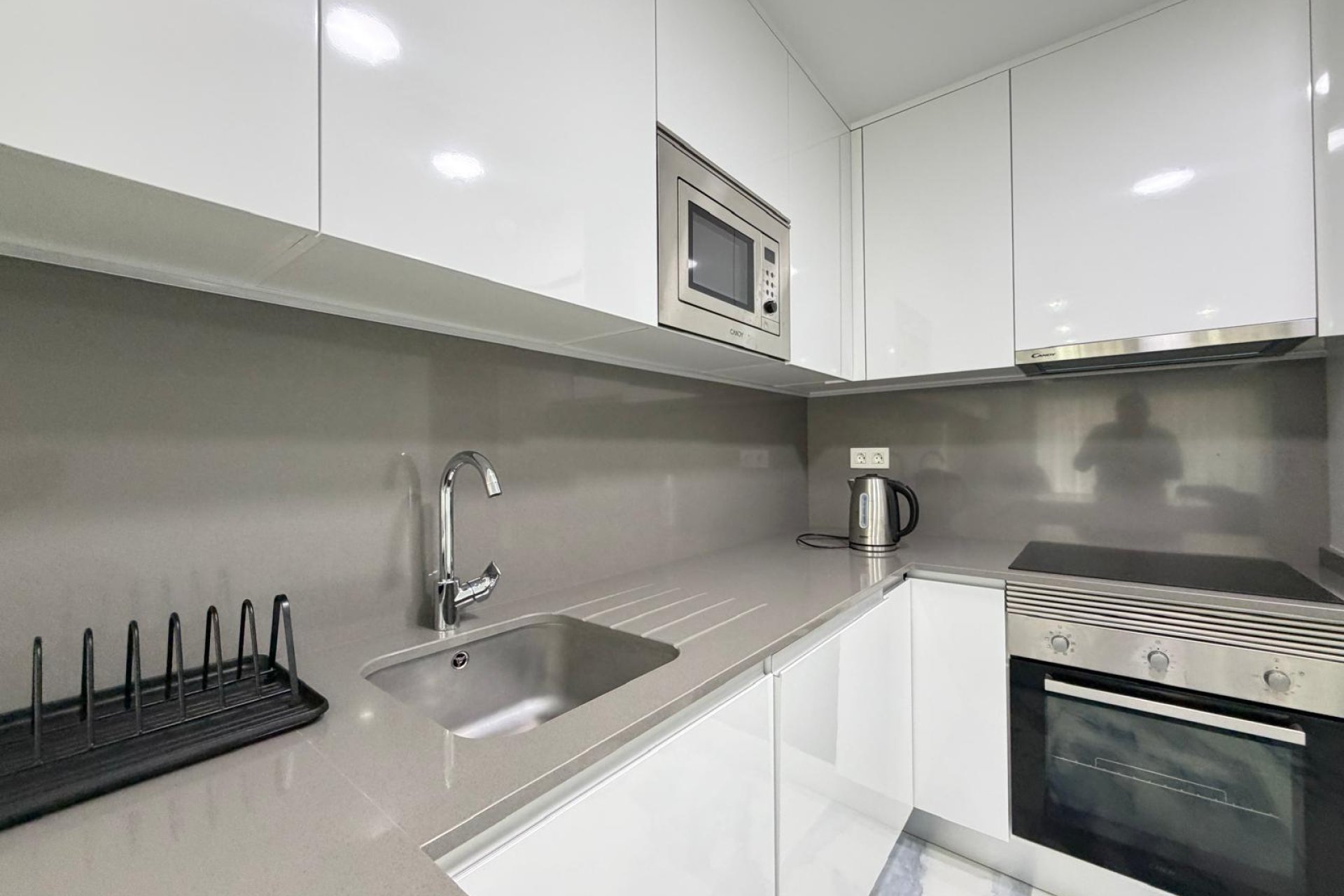 Herverkoop - Appartement -
Torrevieja - Estacion De Autobuses