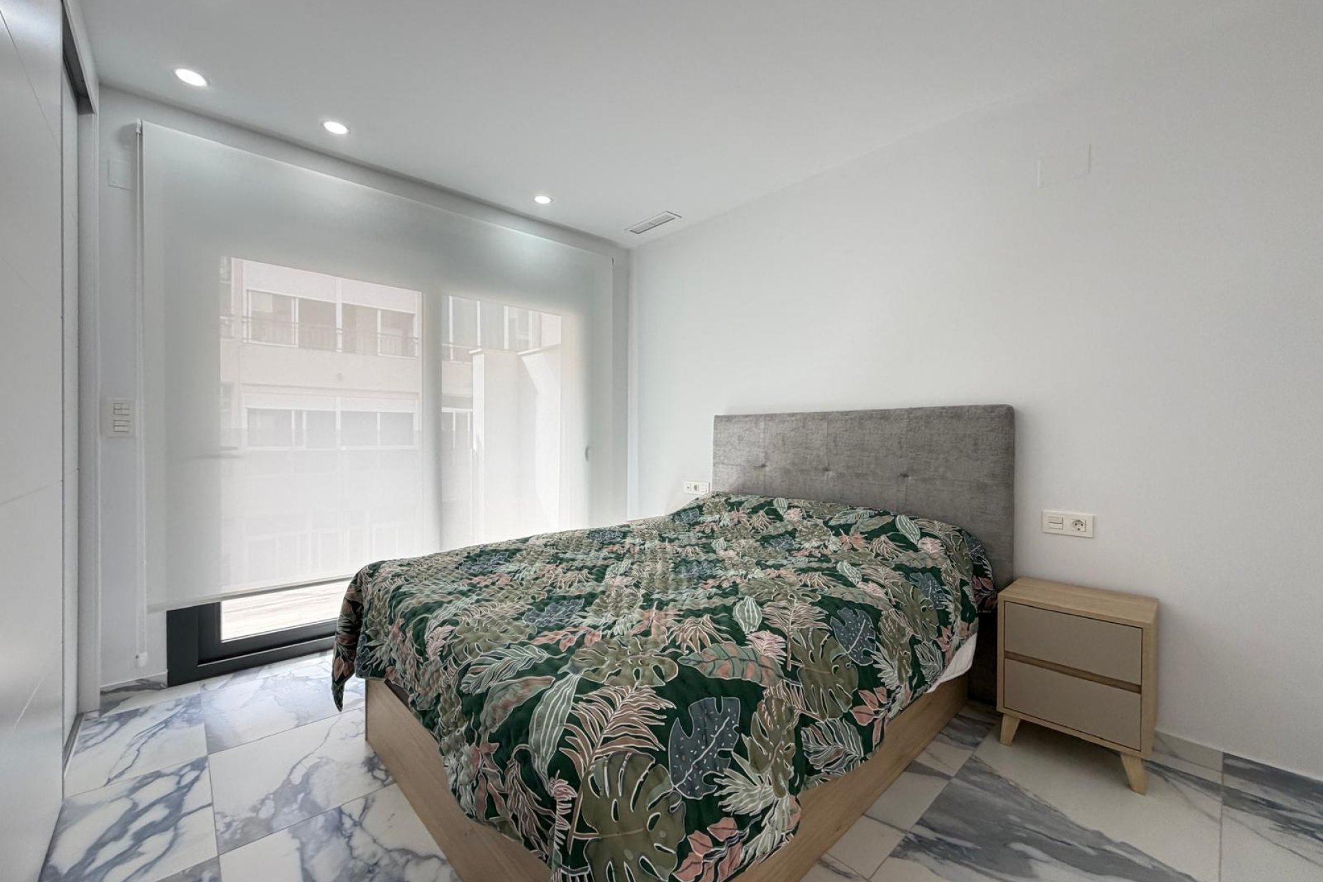 Herverkoop - Appartement -
Torrevieja - Estacion De Autobuses