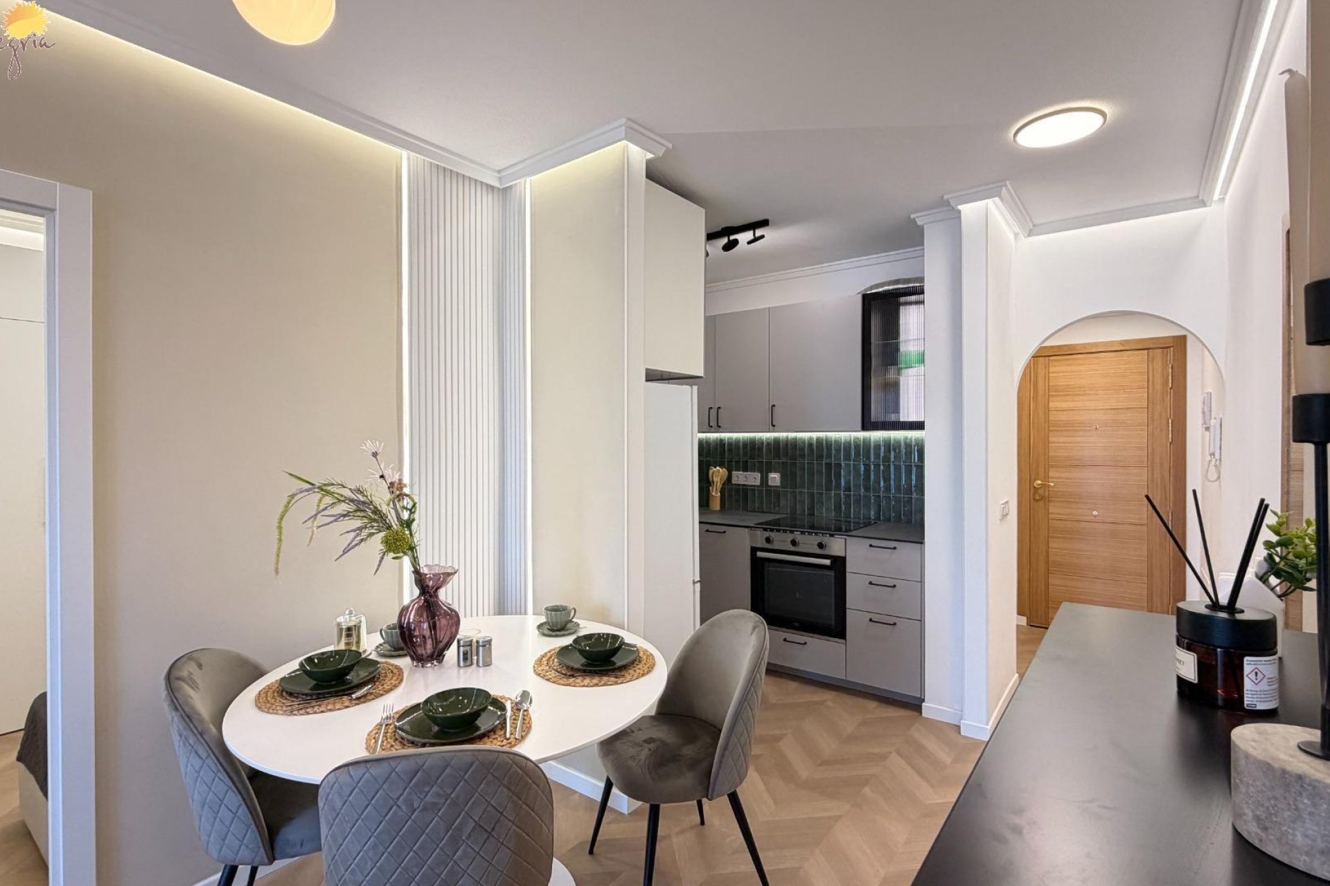 Herverkoop - Appartement -
Torrevieja - Estacion De Autobuses