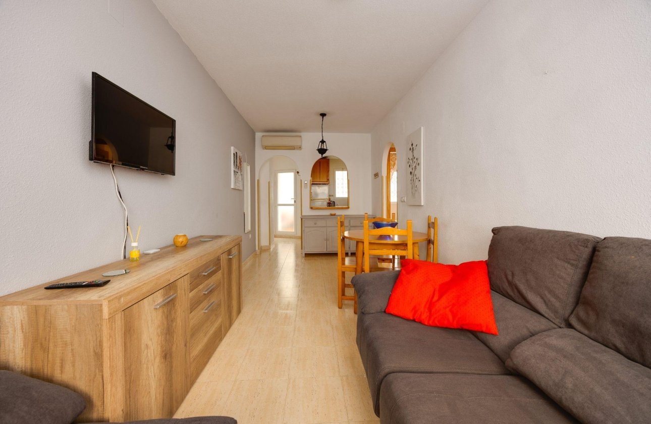Herverkoop - Appartement -
Torrevieja - Estacion De Autobuses