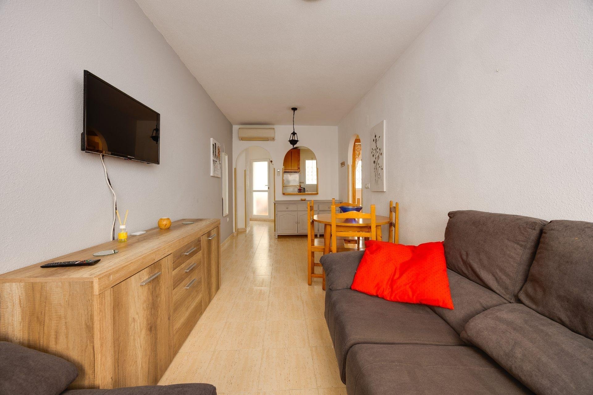 Herverkoop - Appartement -
Torrevieja - Estacion De Autobuses