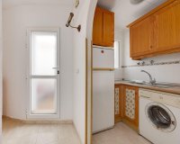 Herverkoop - Appartement -
Torrevieja - Estacion De Autobuses