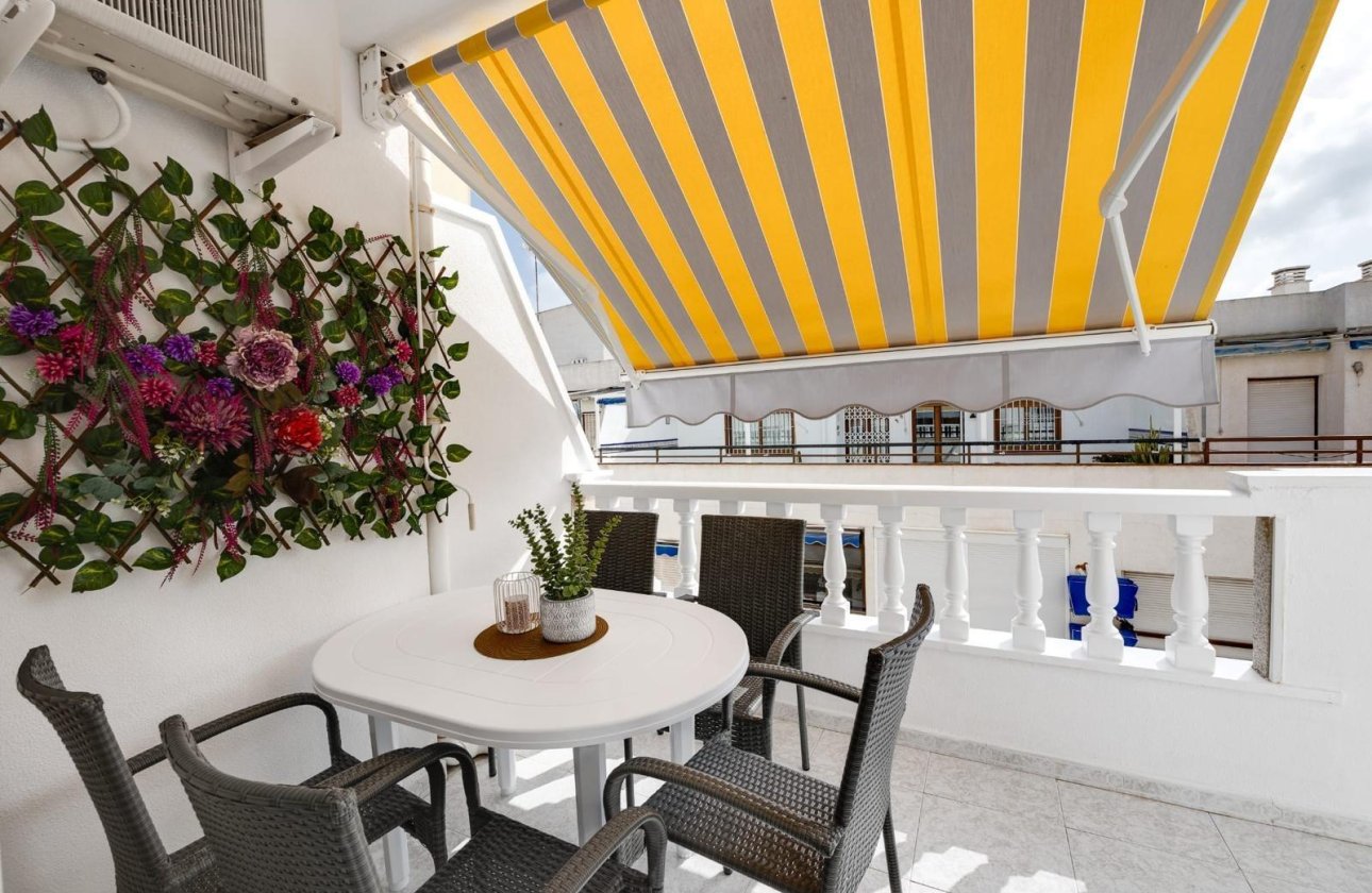Herverkoop - Appartement -
Torrevieja - Estacion De Autobuses