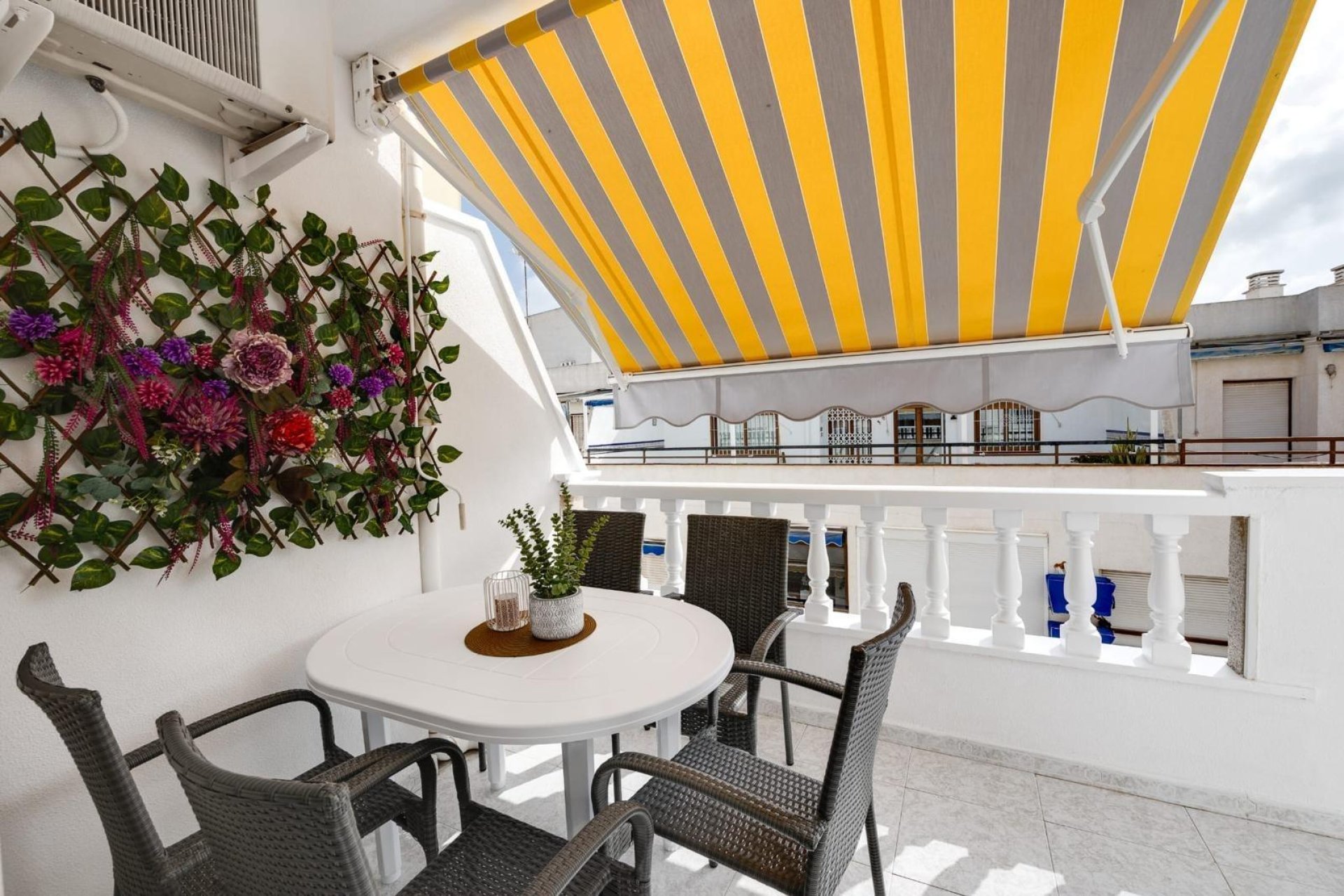 Herverkoop - Appartement -
Torrevieja - Estacion De Autobuses