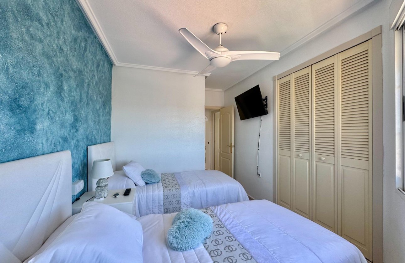 Herverkoop - Appartement -
Torrevieja - Gaspar Perrelló