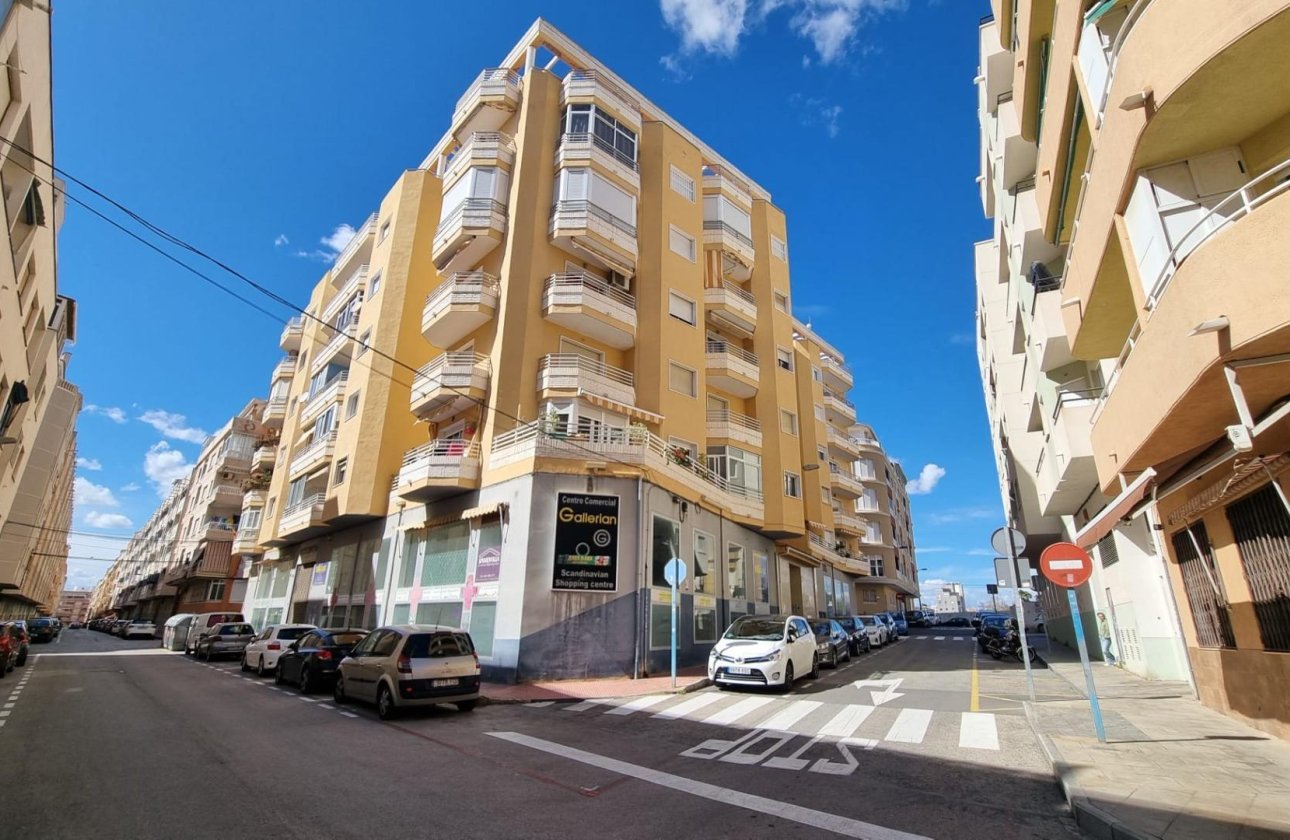 Herverkoop - Appartement -
Torrevieja - Habaneras