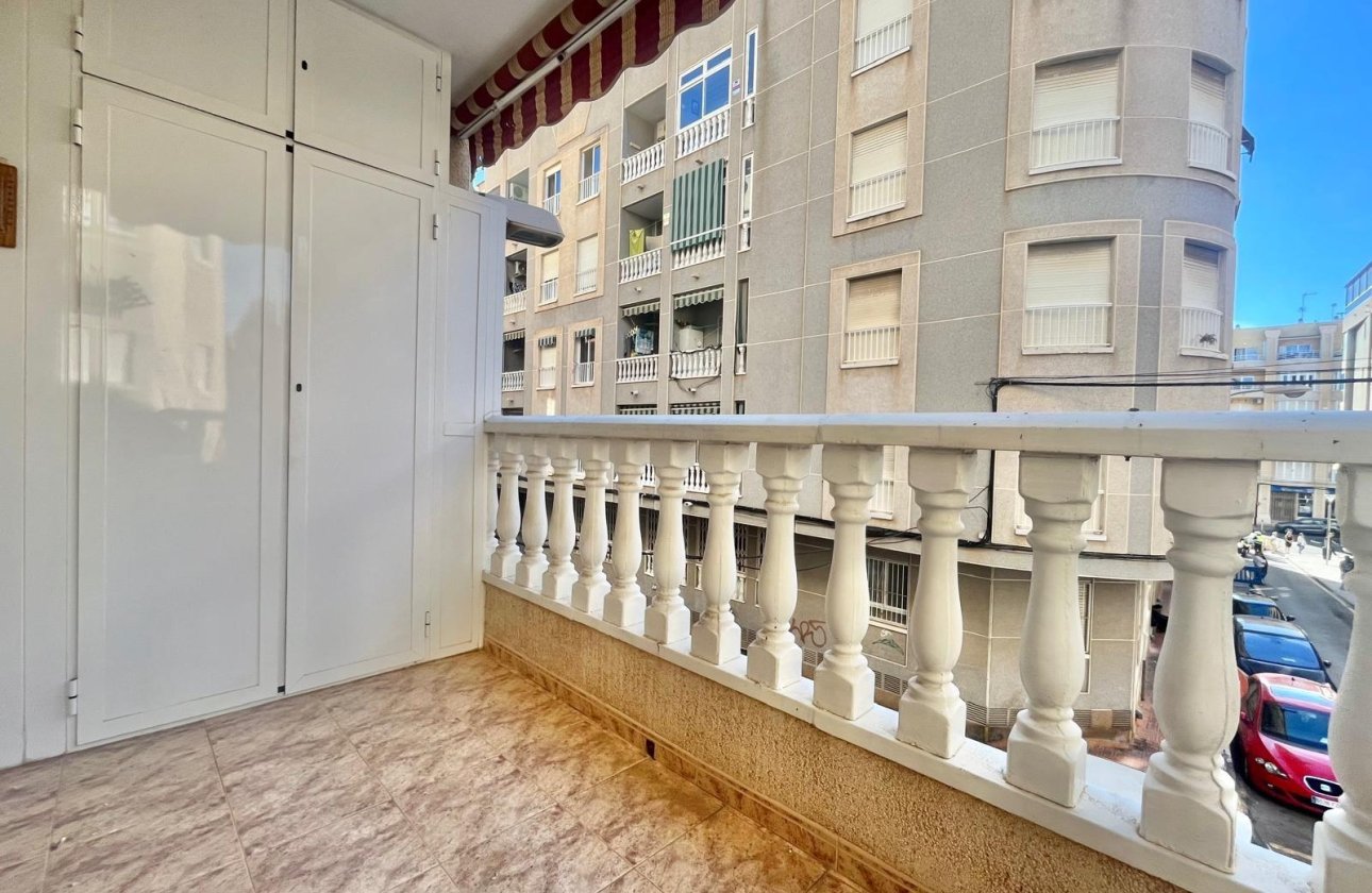 Herverkoop - Appartement -
Torrevieja - Habaneras