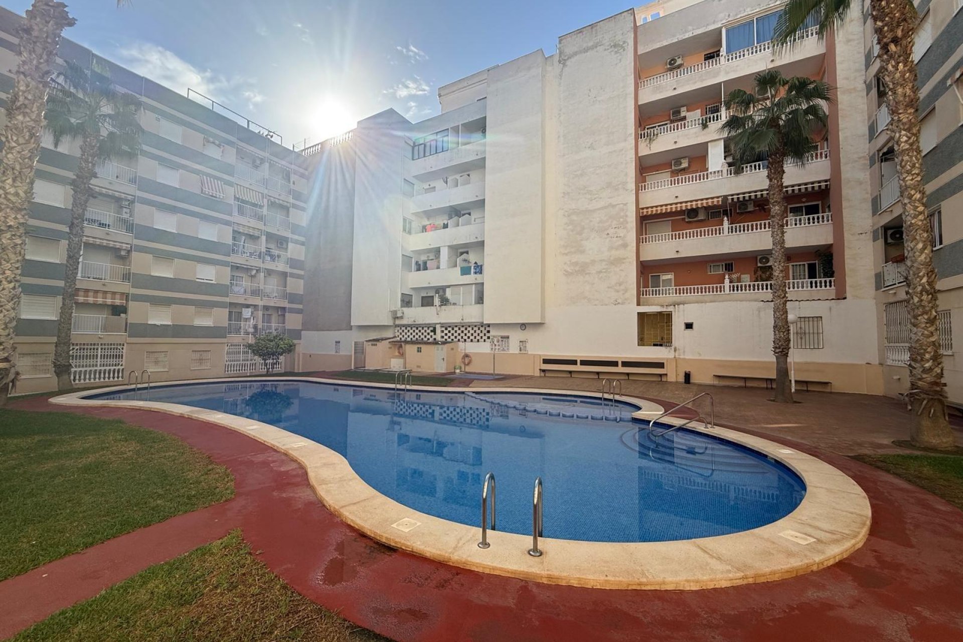 Herverkoop - Appartement -
Torrevieja - Habaneras