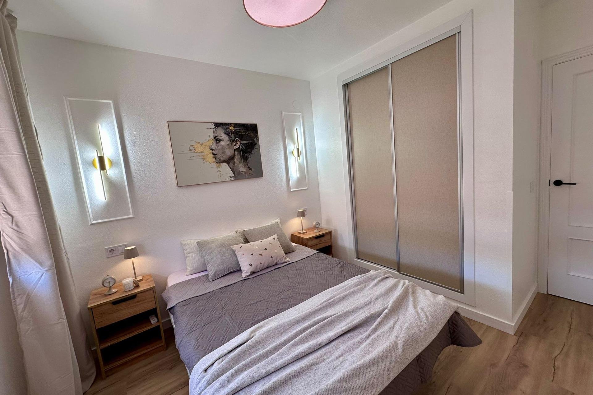 Herverkoop - Appartement -
Torrevieja - Habaneras