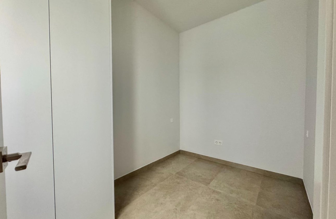 Herverkoop - Appartement -
Torrevieja - Habaneras