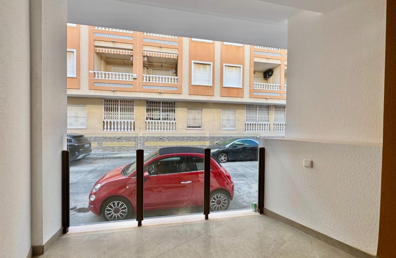 Herverkoop - Appartement -
Torrevieja - Habaneras