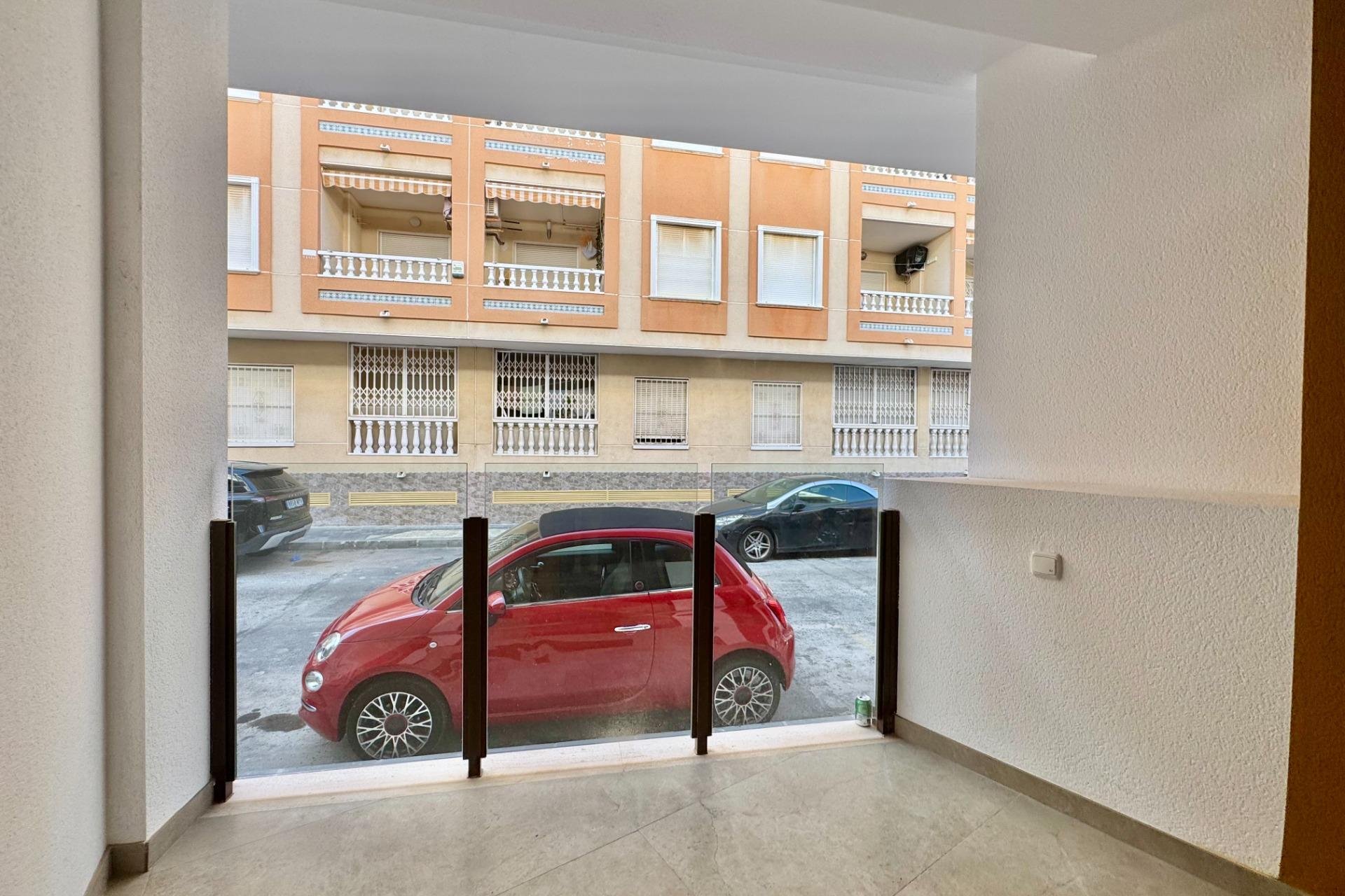 Herverkoop - Appartement -
Torrevieja - Habaneras
