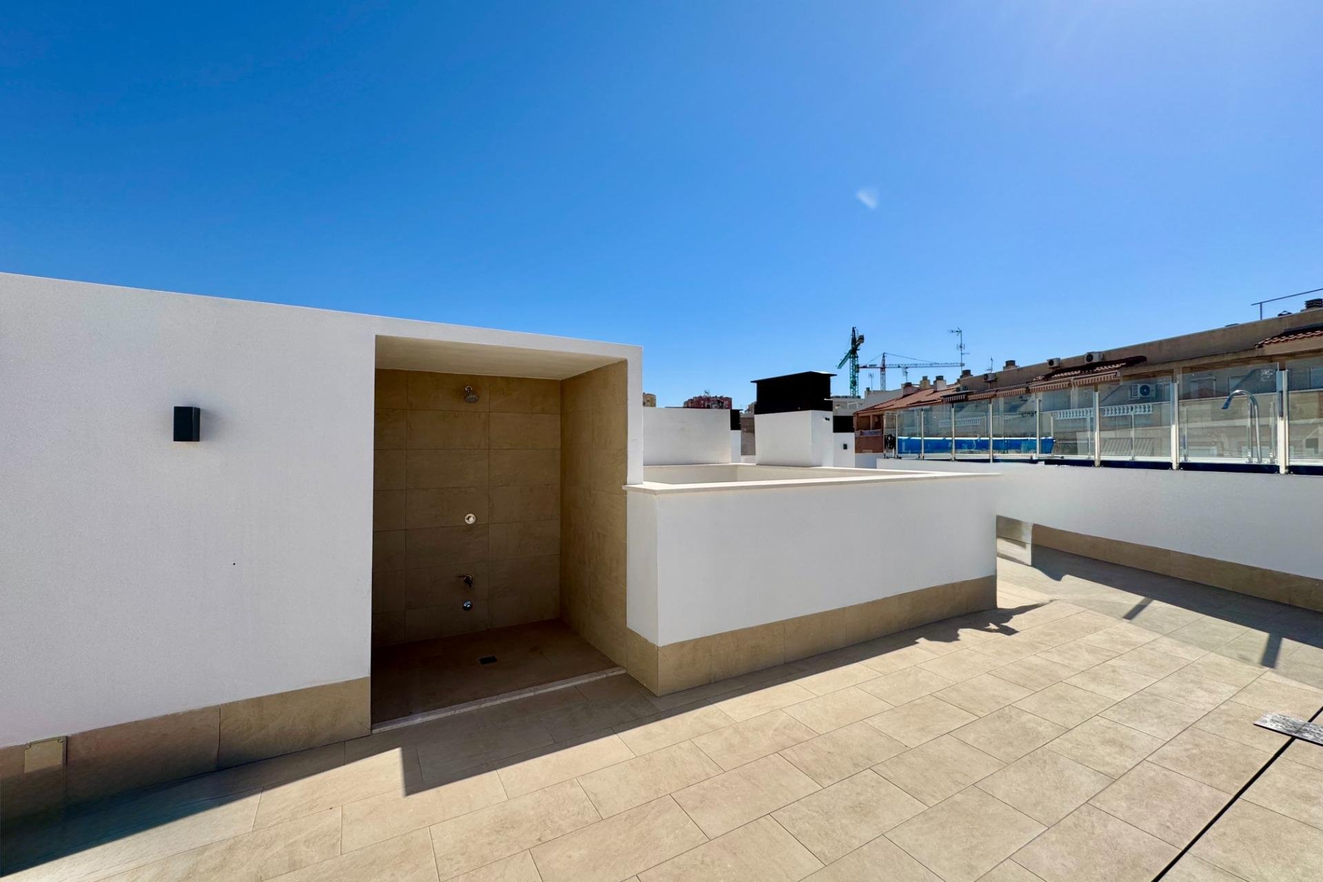 Herverkoop - Appartement -
Torrevieja - Habaneras
