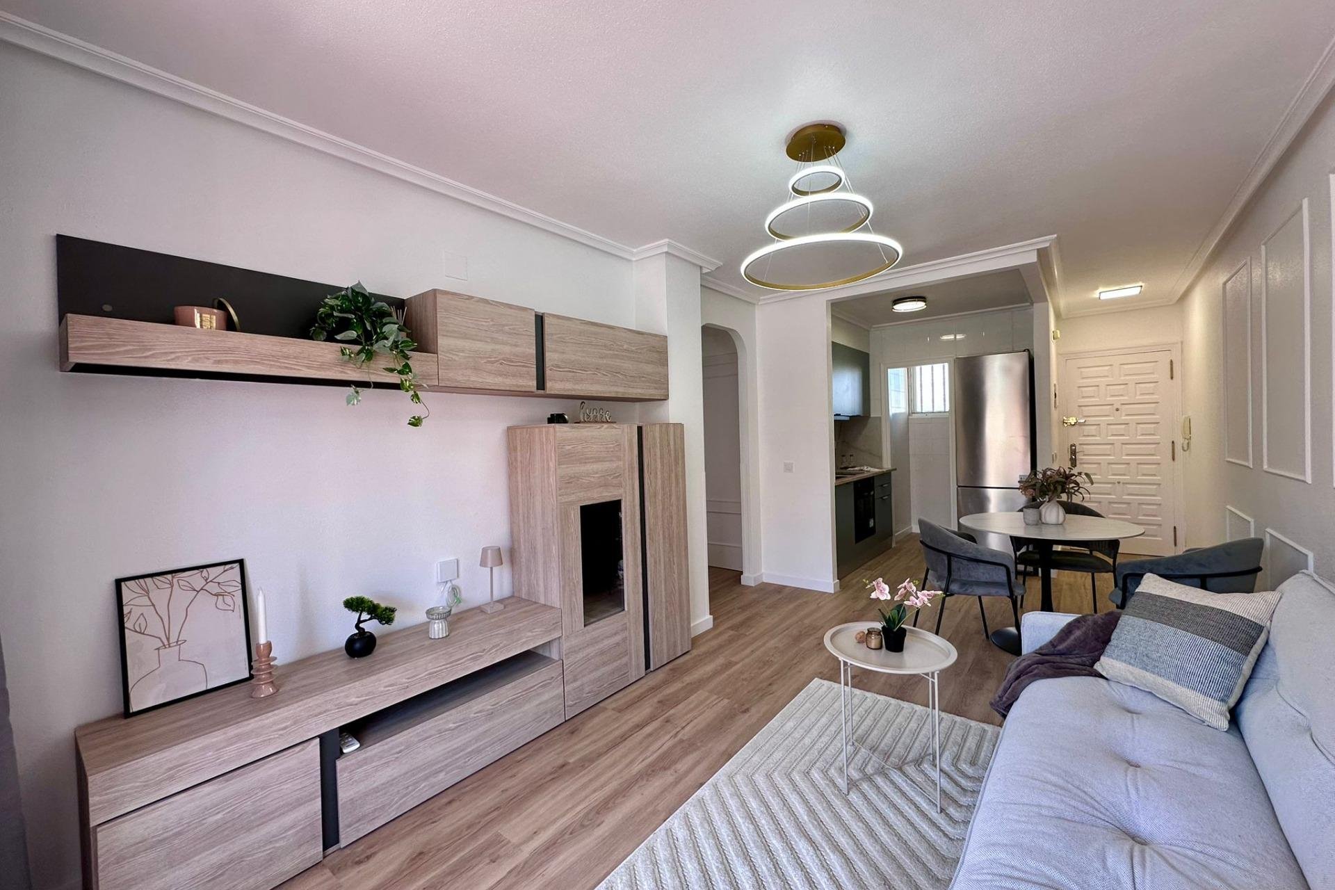Herverkoop - Appartement -
Torrevieja - Habaneras