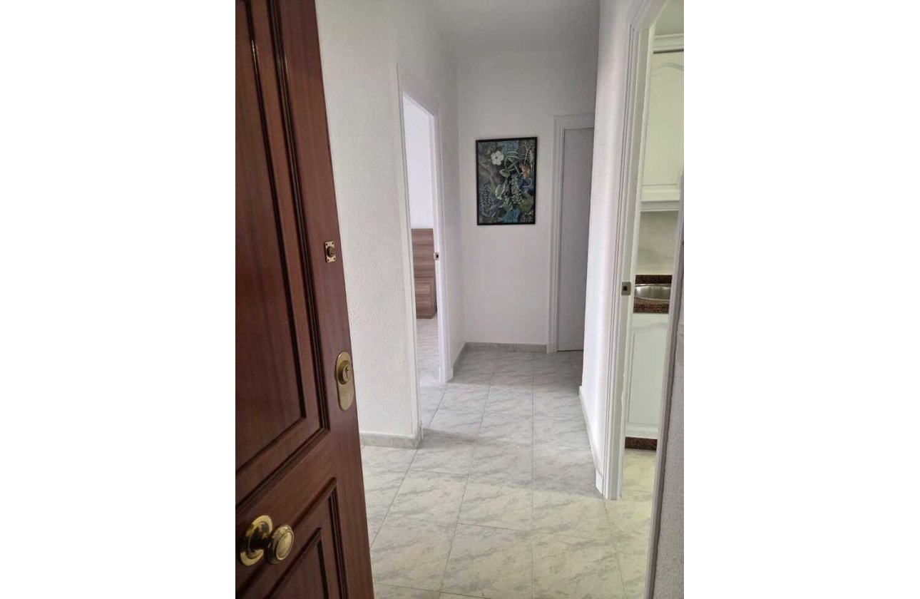 Herverkoop - Appartement -
Torrevieja - Habaneras
