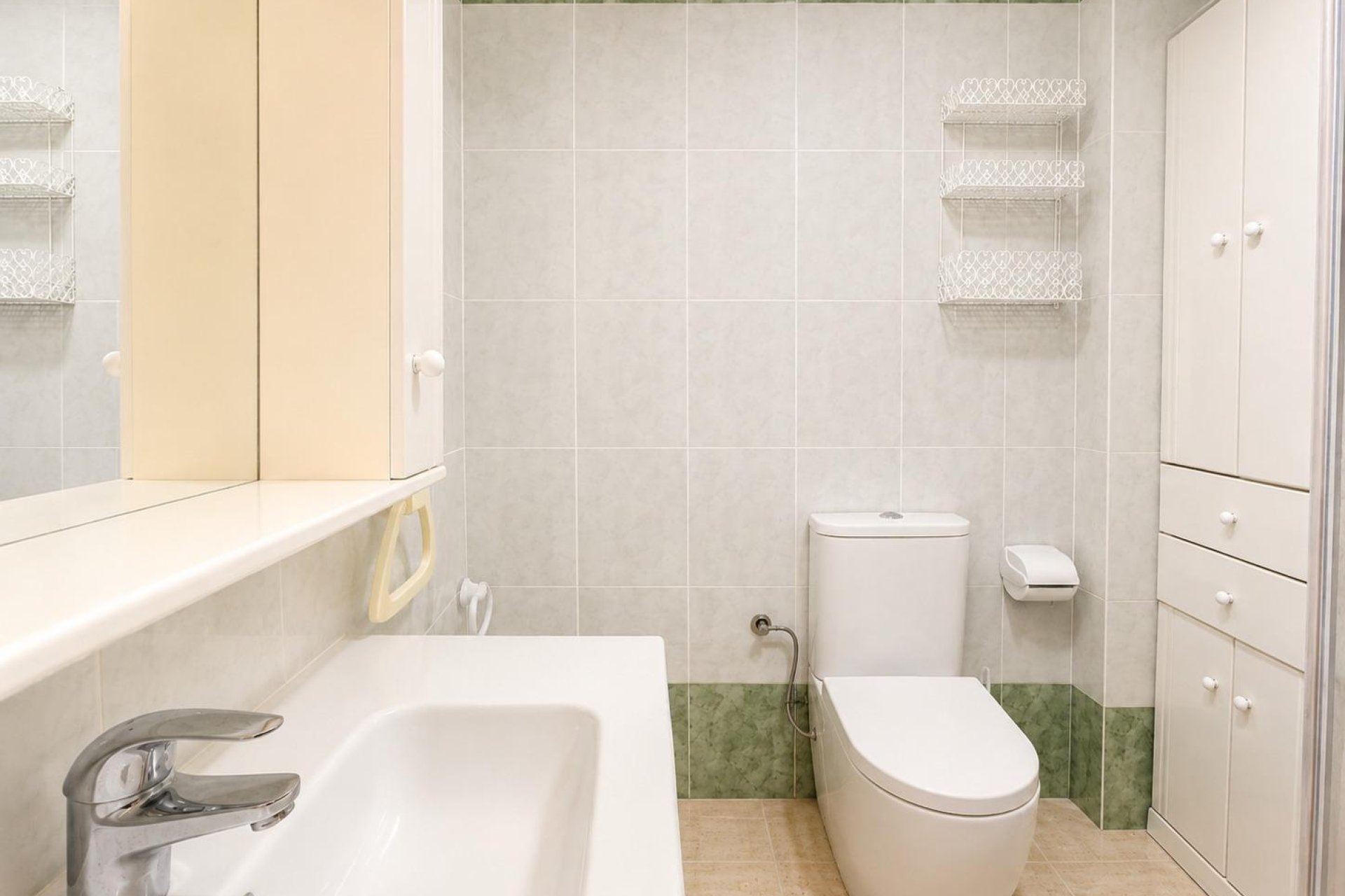 Herverkoop - Appartement -
Torrevieja - Habaneras