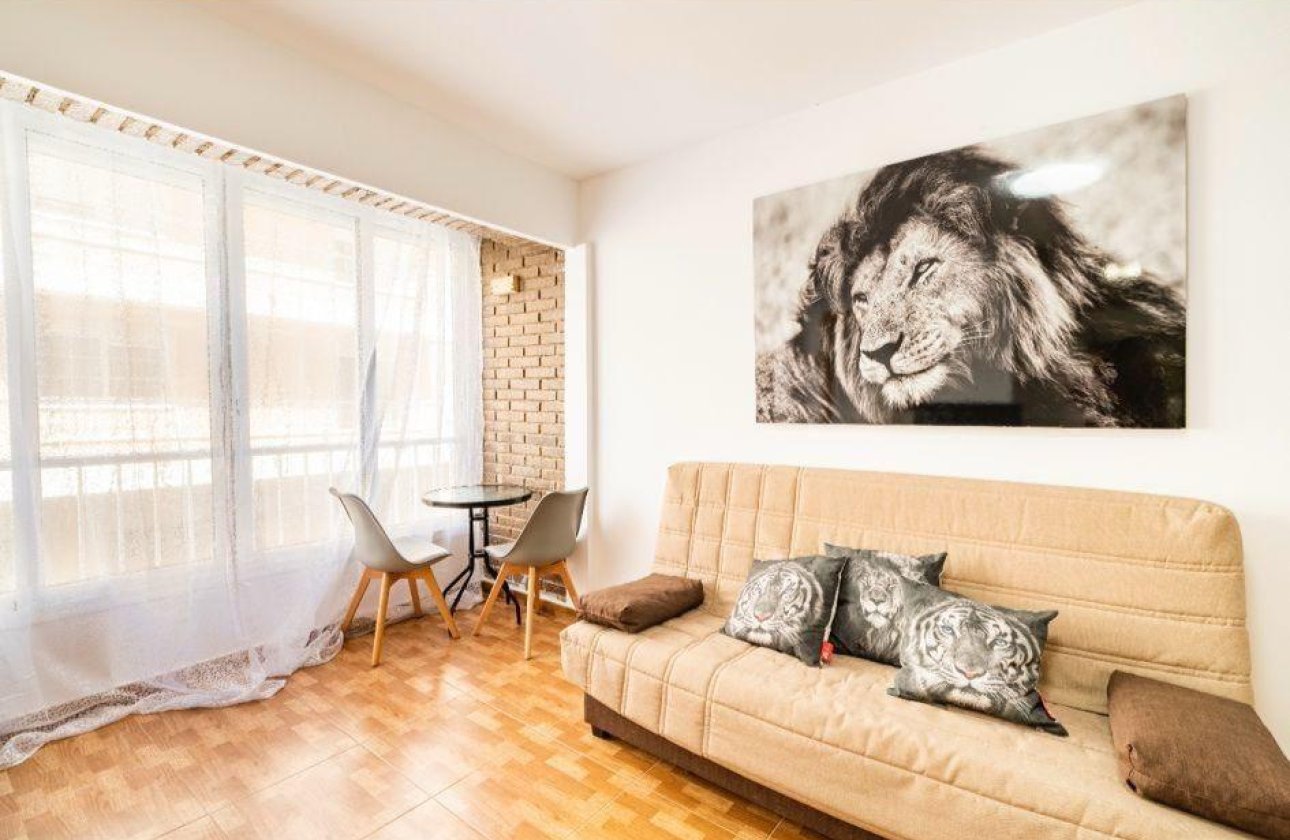 Herverkoop - Appartement -
Torrevieja - La Mata Pueblo