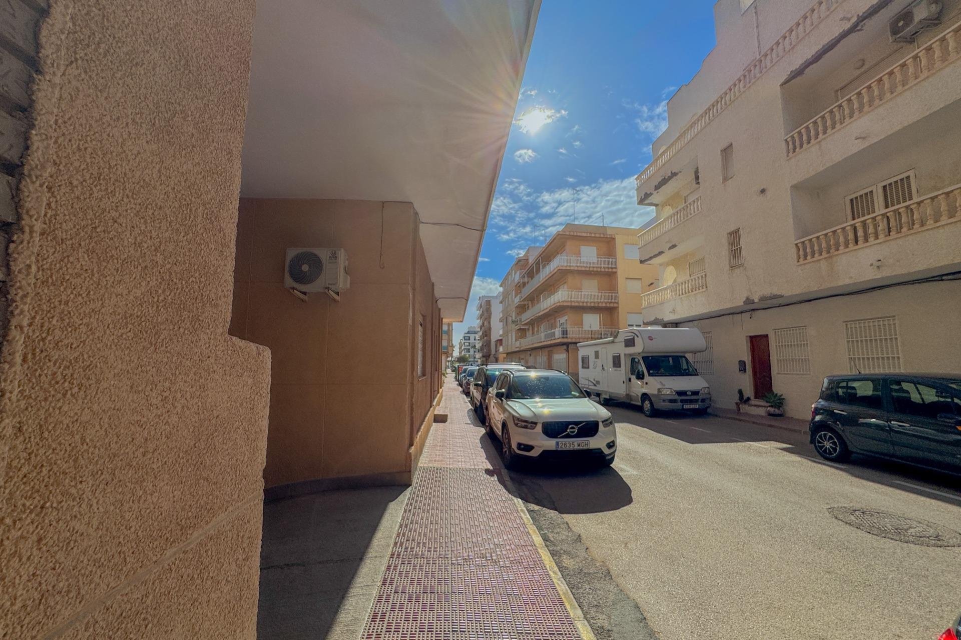 Herverkoop - Appartement -
Torrevieja - La Mata Pueblo