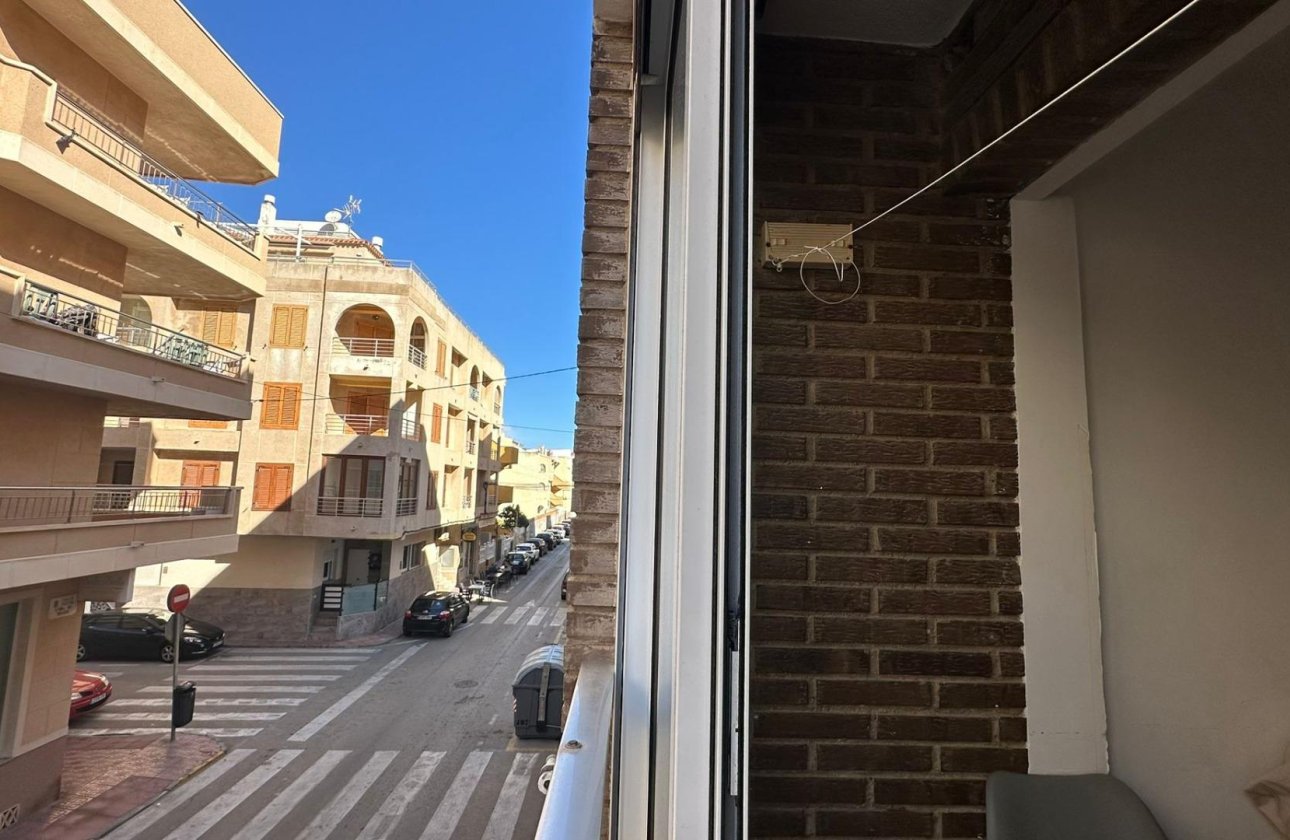 Herverkoop - Appartement -
Torrevieja - La Mata Pueblo