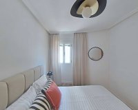 Herverkoop - Appartement -
Torrevieja - La Mata Pueblo