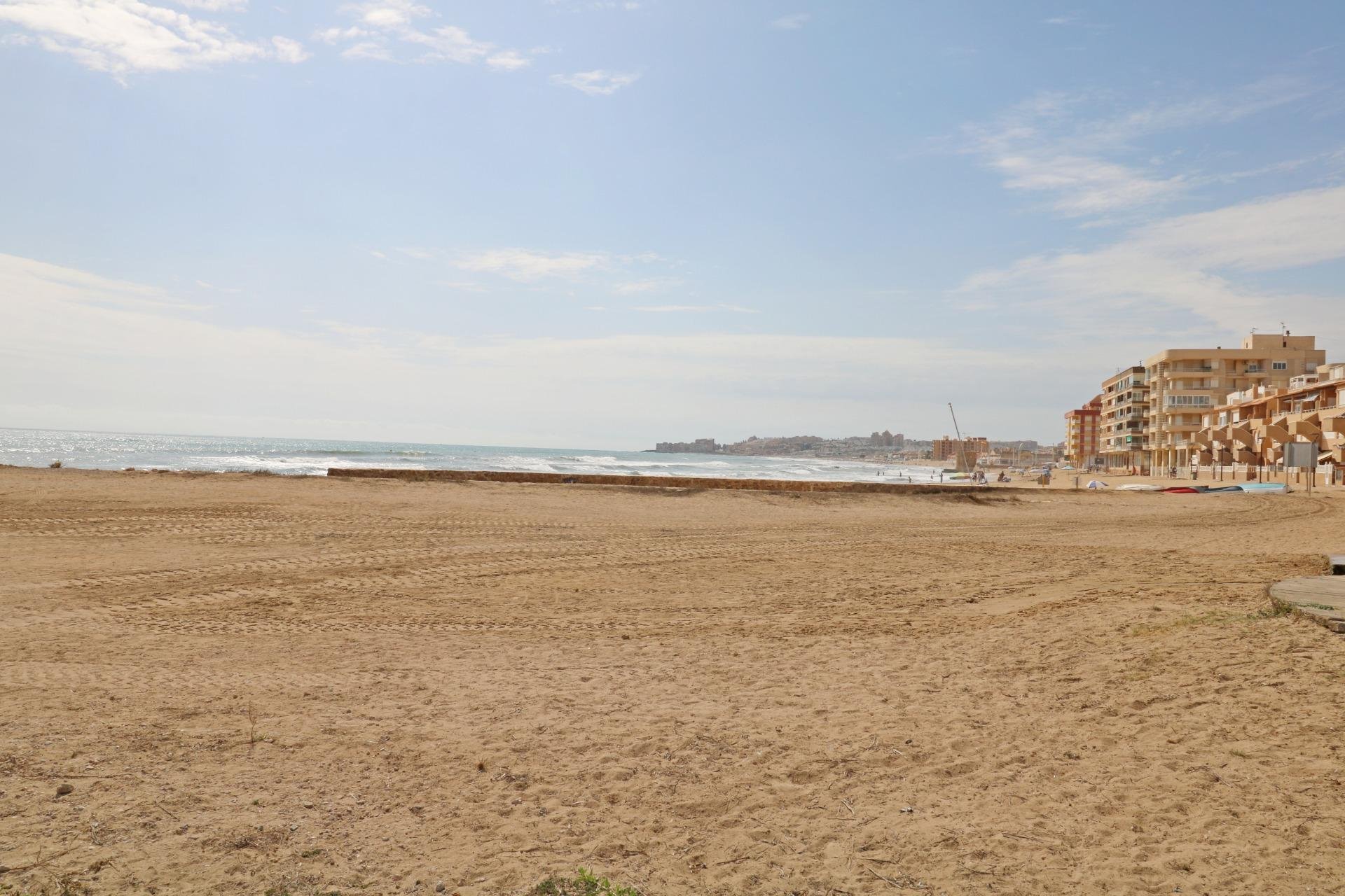 Herverkoop - Appartement -
Torrevieja - La Mata Pueblo