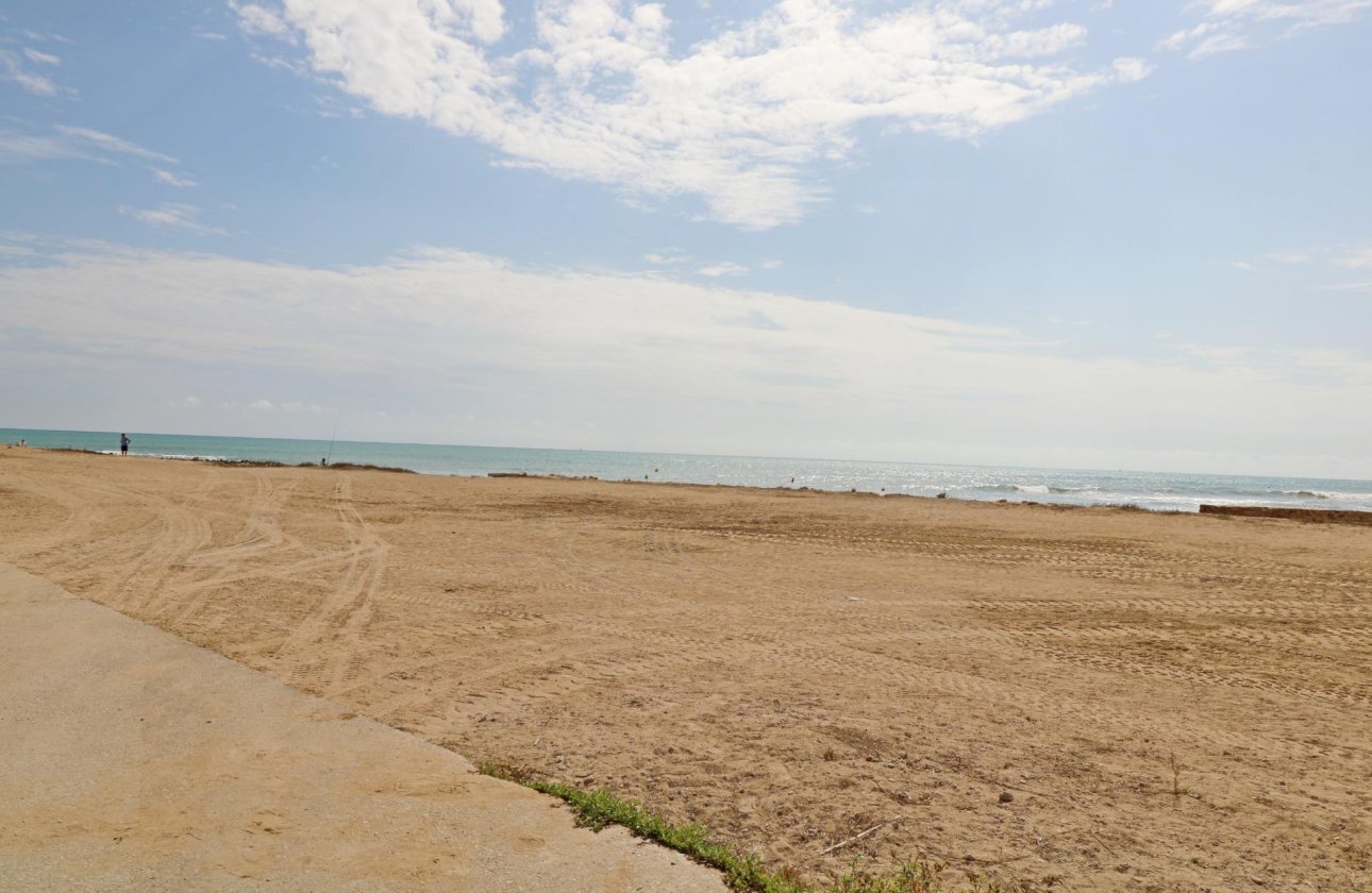 Herverkoop - Appartement -
Torrevieja - La Mata Pueblo