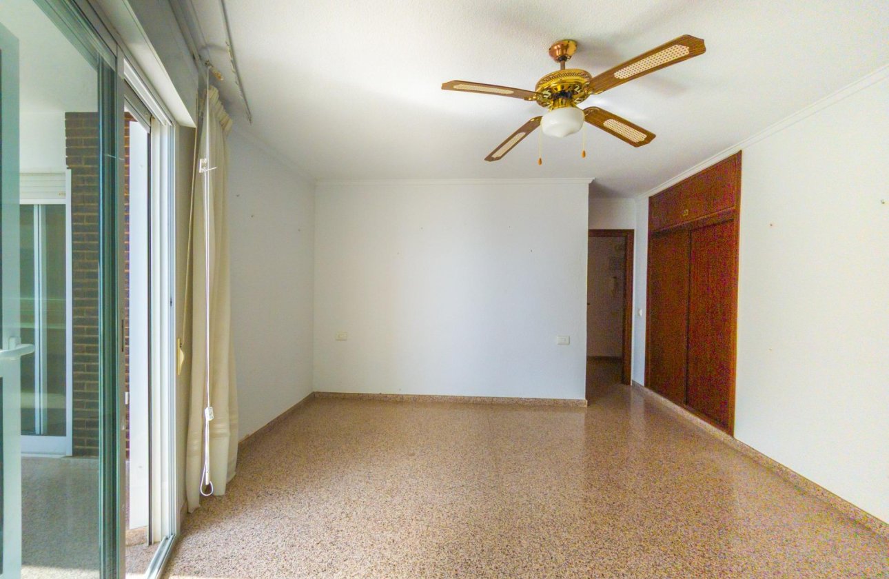 Herverkoop - Appartement -
Torrevieja - La Mata Pueblo