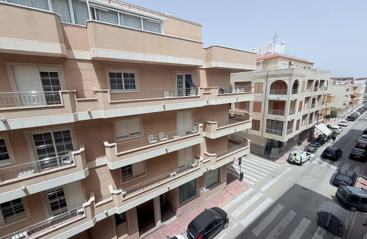 Herverkoop - Appartement -
Torrevieja - La Mata