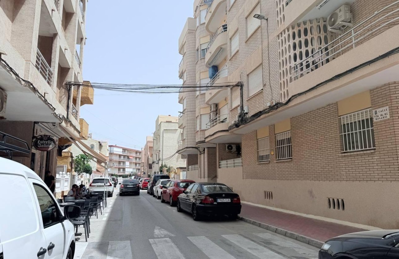 Herverkoop - Appartement -
Torrevieja - La Mata