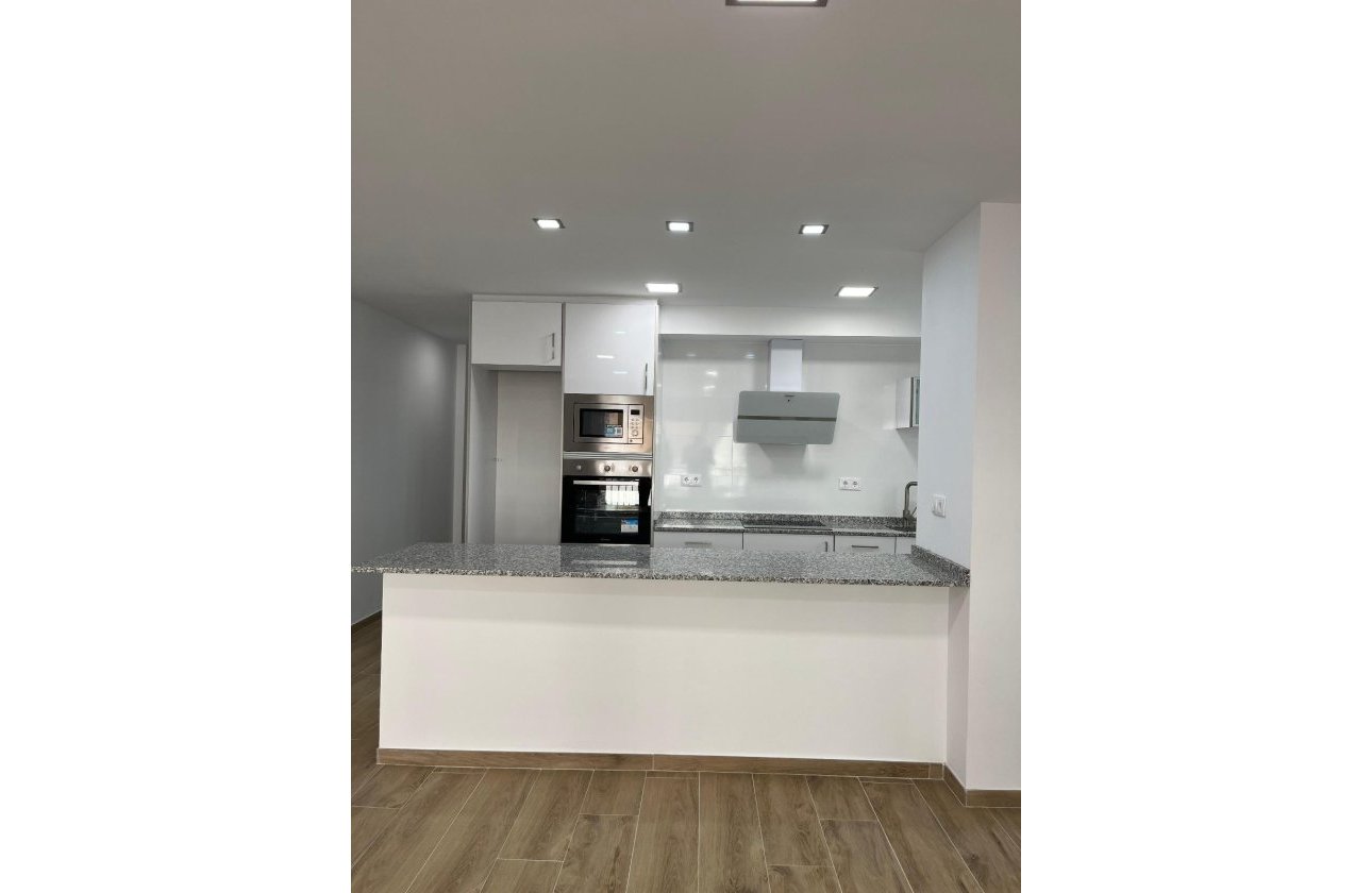 Herverkoop - Appartement -
Torrevieja - La Mata