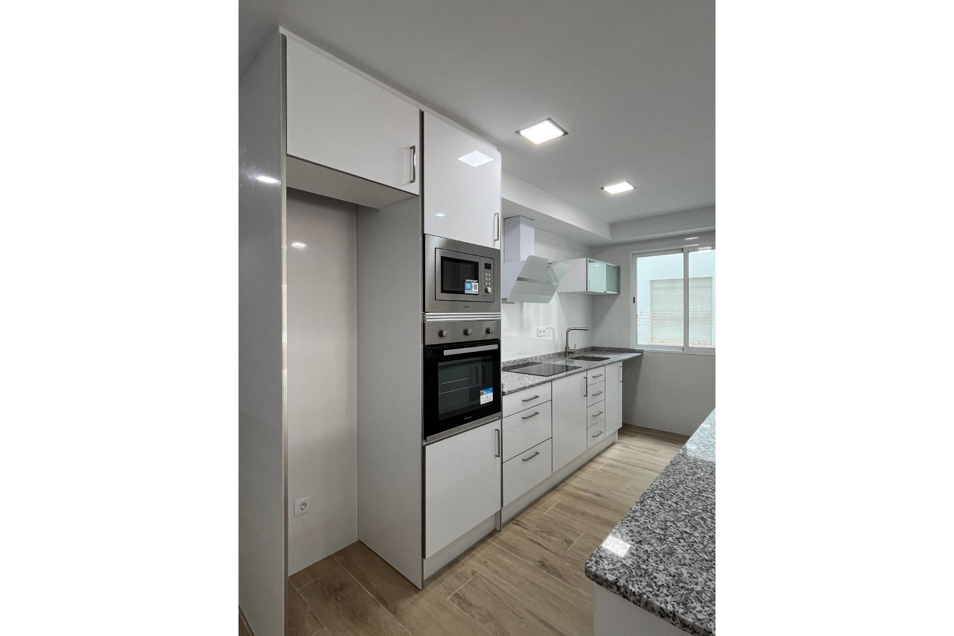 Herverkoop - Appartement -
Torrevieja - La Mata