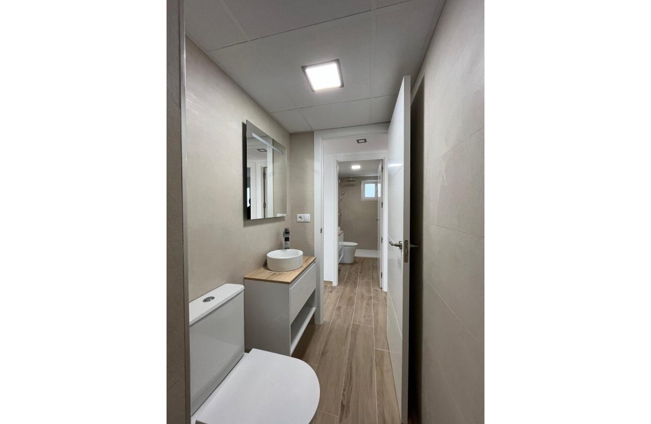 Herverkoop - Appartement -
Torrevieja - La Mata