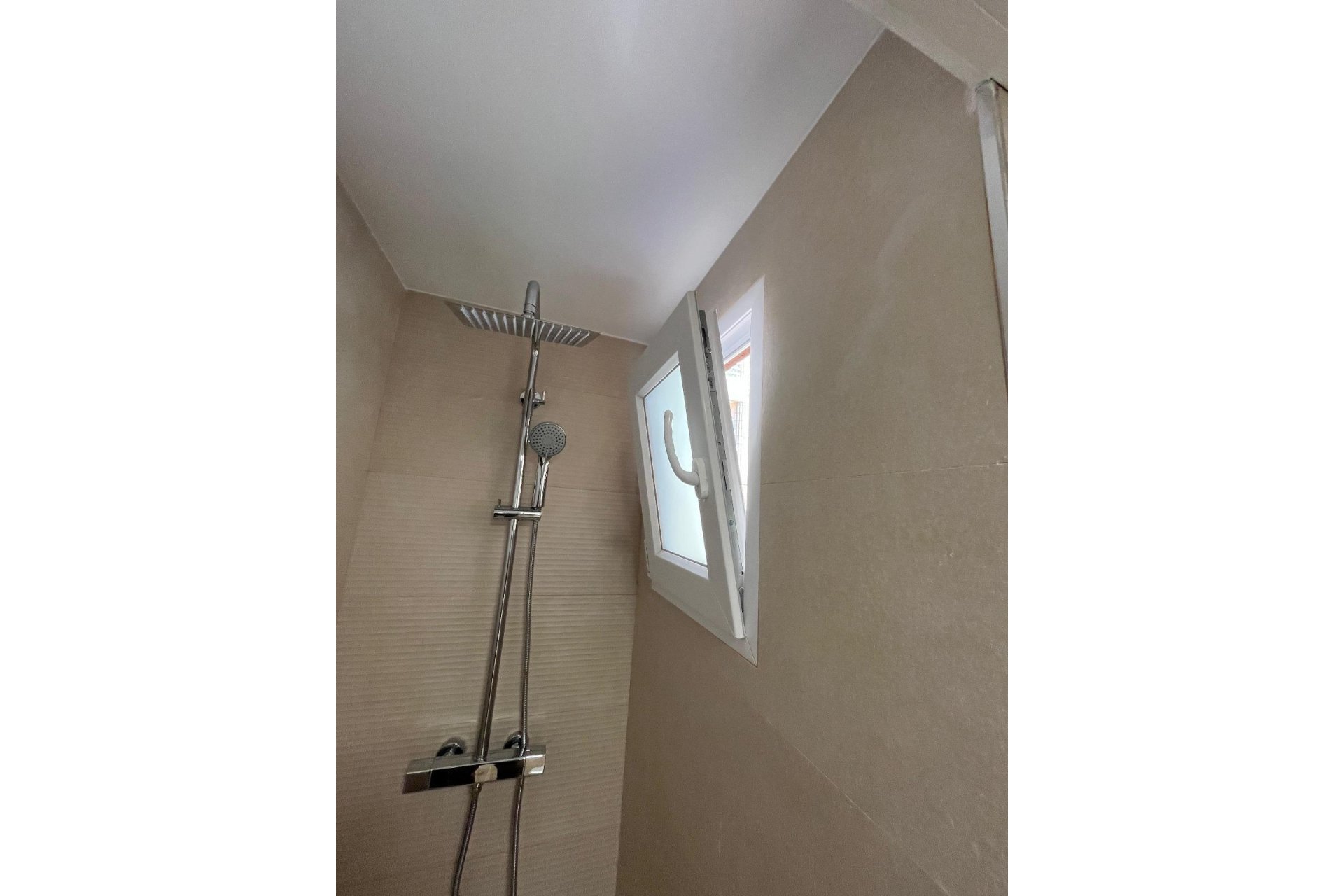 Herverkoop - Appartement -
Torrevieja - La Mata