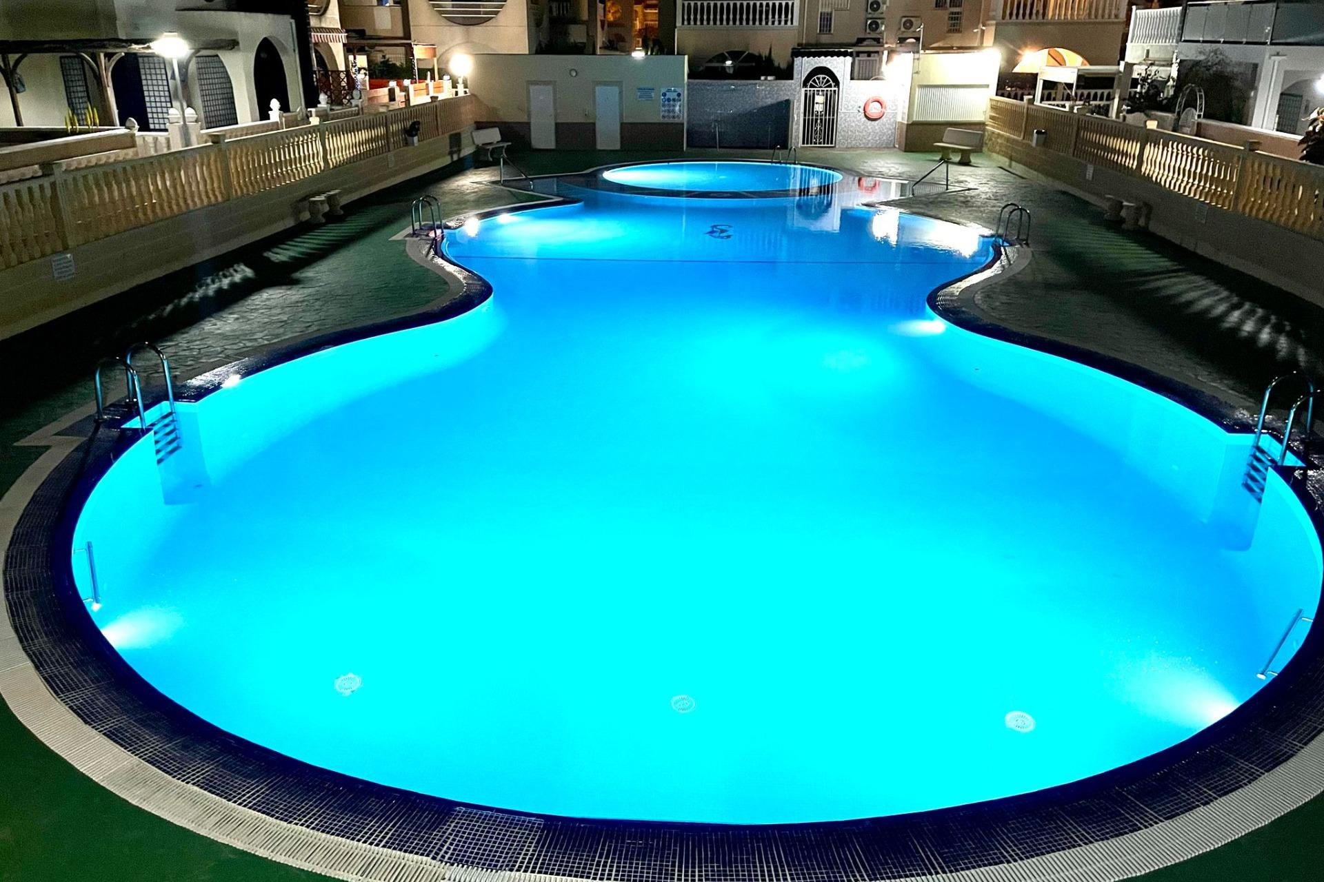 Herverkoop - Appartement -
Torrevieja - La Mata