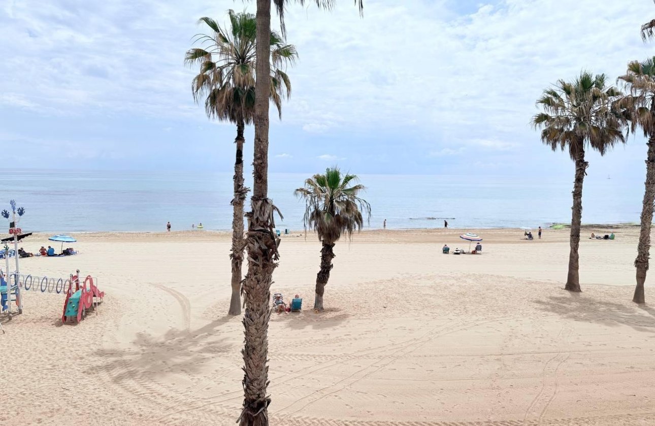 Herverkoop - Appartement -
Torrevieja - La Mata