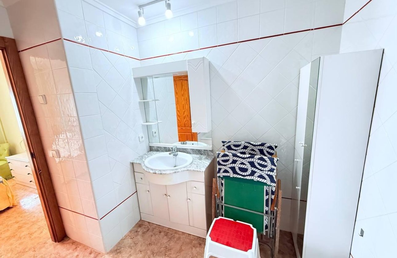 Herverkoop - Appartement -
Torrevieja - La Mata