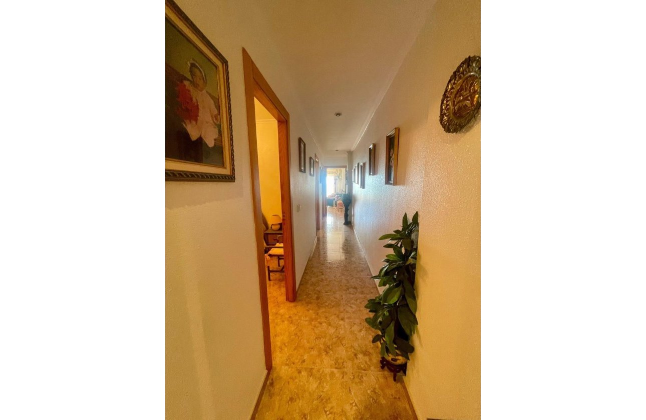 Herverkoop - Appartement -
Torrevieja - La Mata