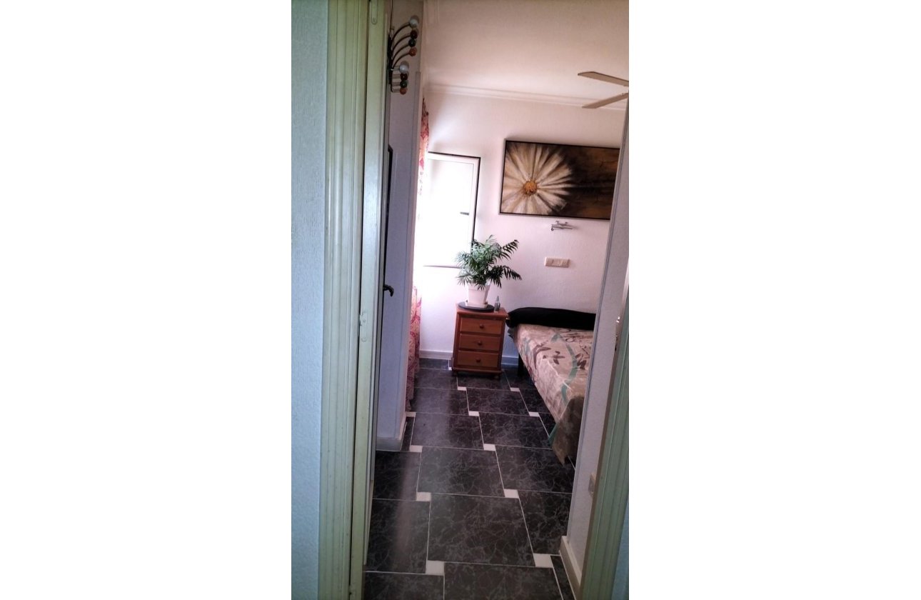 Herverkoop - Appartement -
Torrevieja - La Mata
