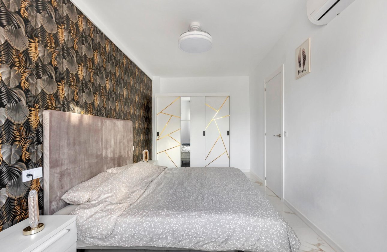 Herverkoop - Appartement -
Torrevieja - La Mata