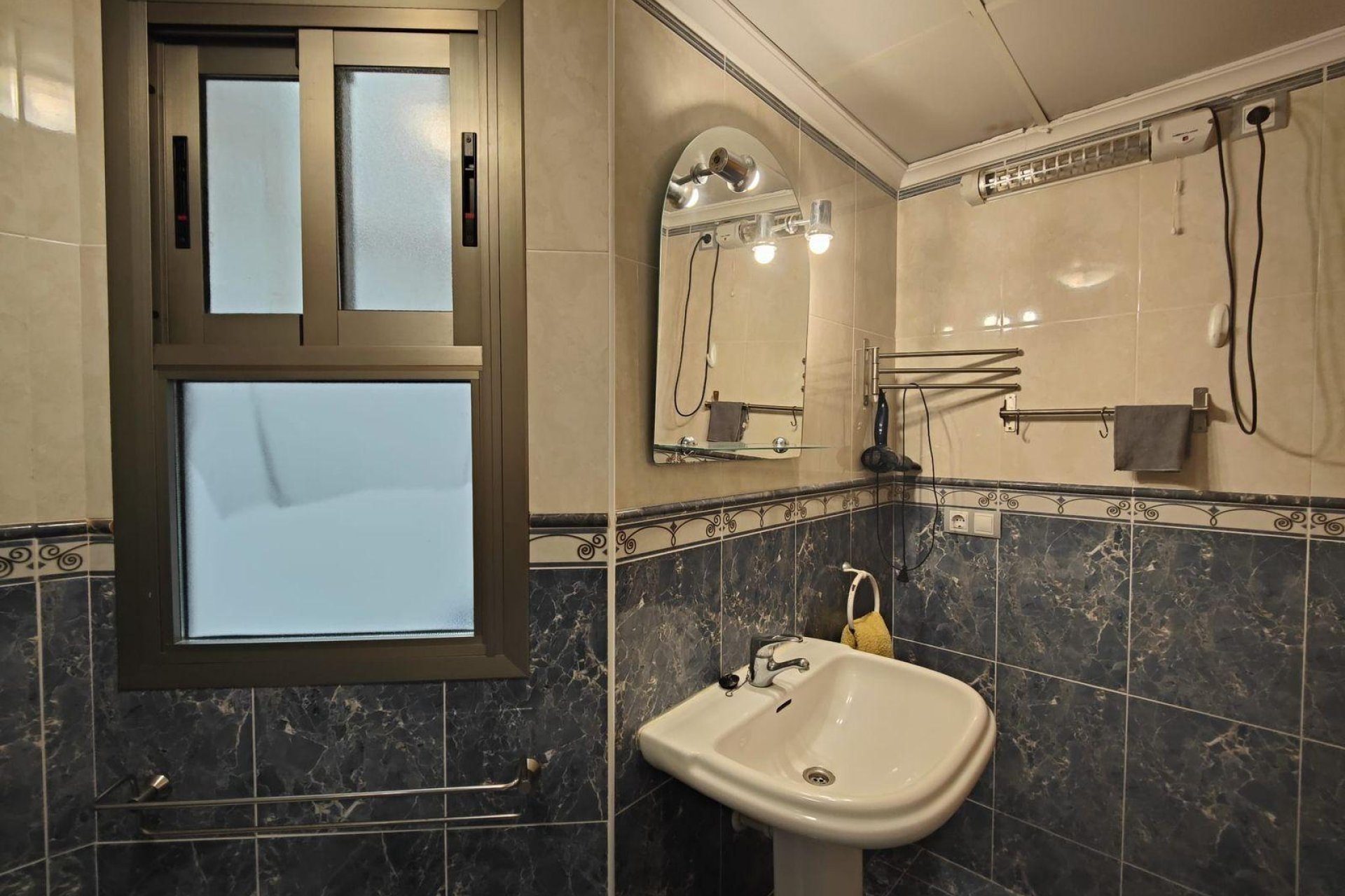 Herverkoop - Appartement -
Torrevieja - La Mata