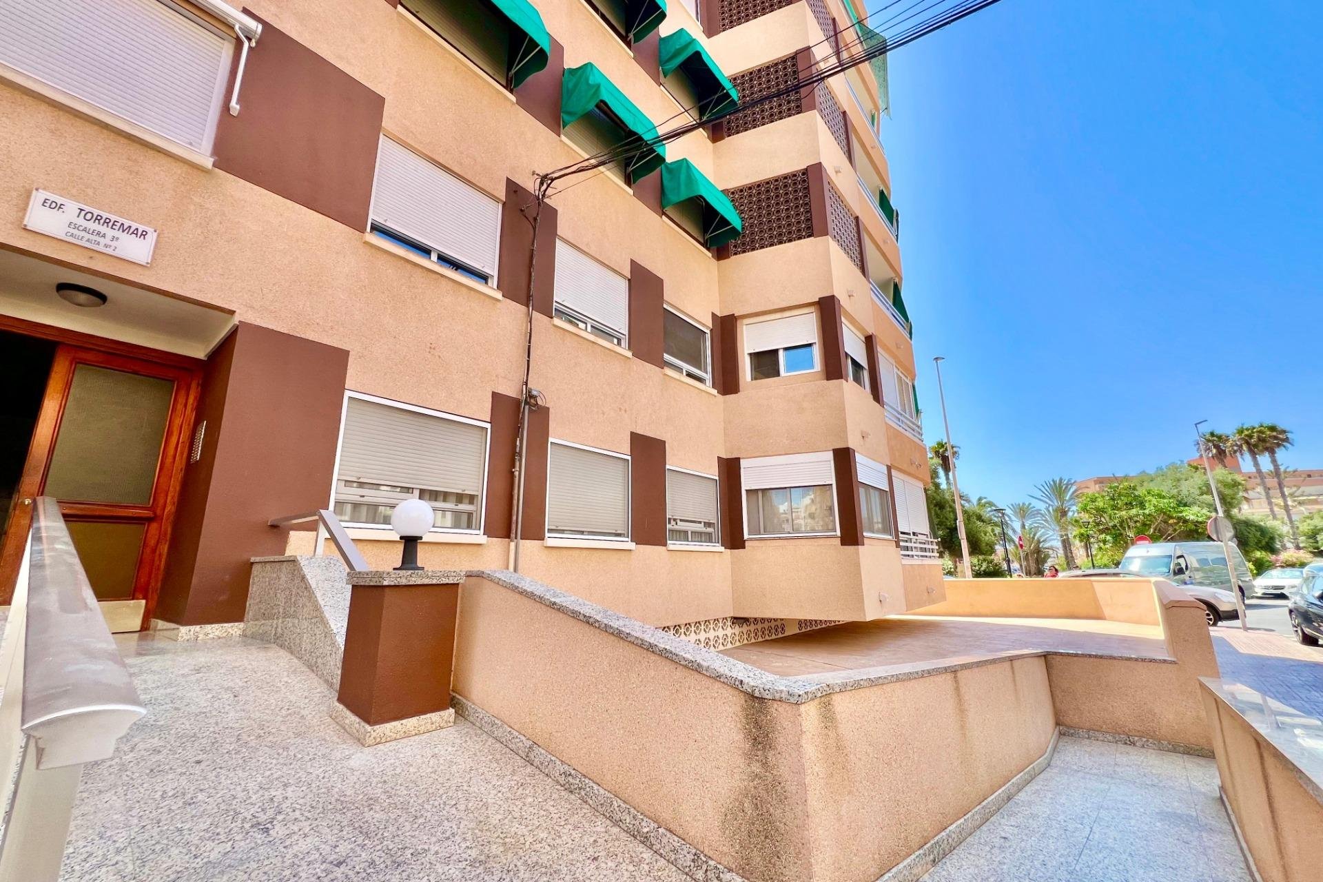 Herverkoop - Appartement -
Torrevieja - La Mata