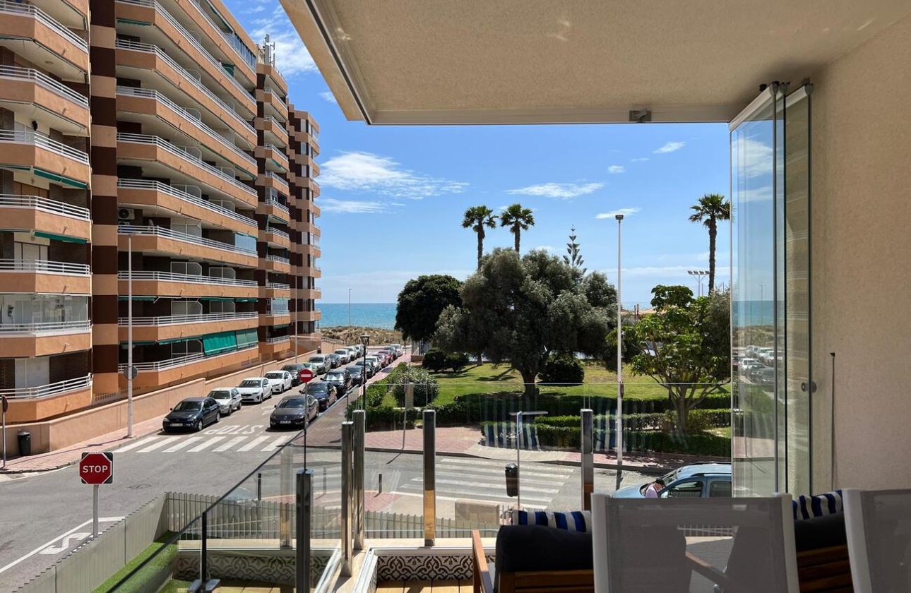 Herverkoop - Appartement -
Torrevieja - La Mata