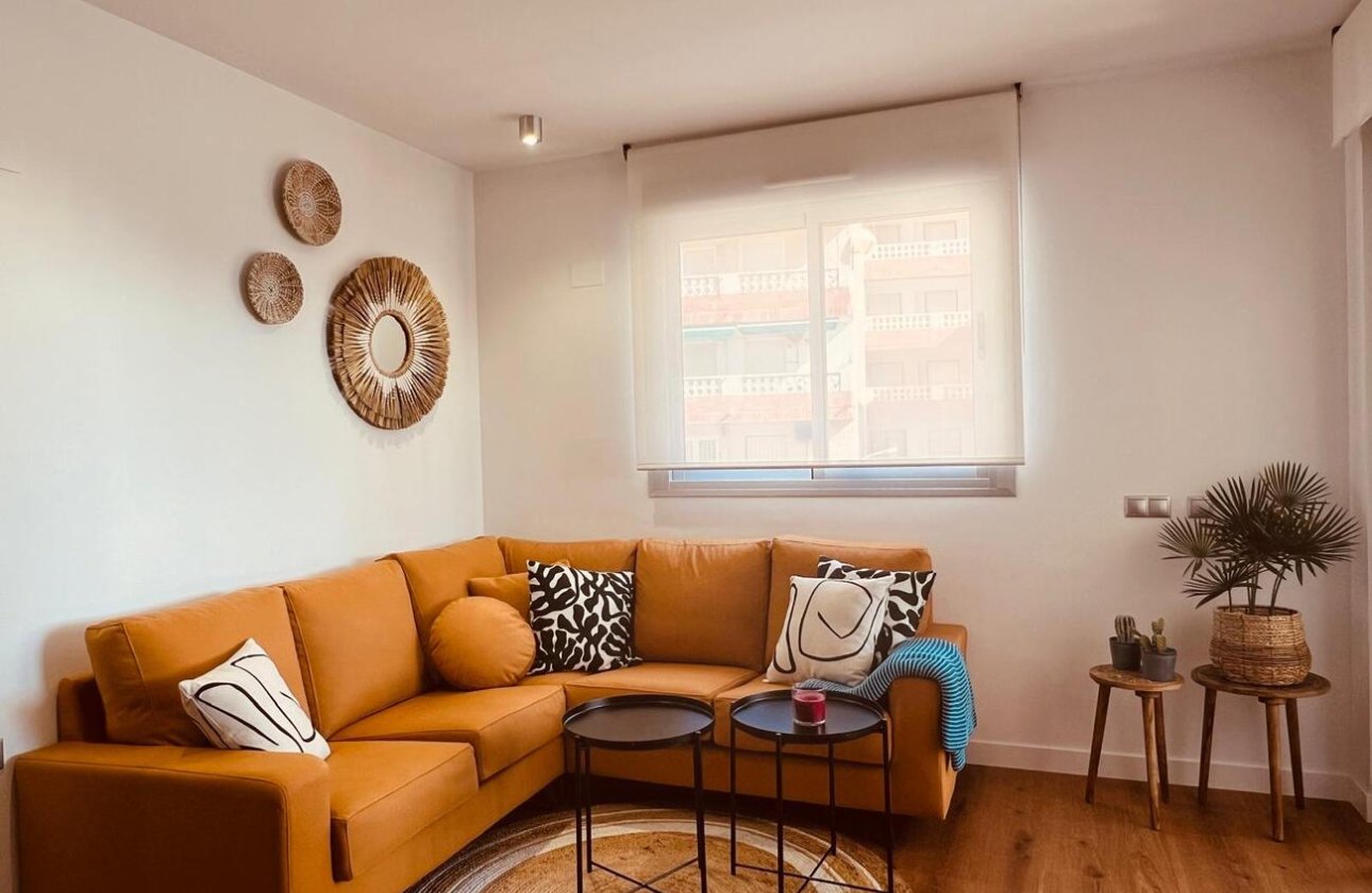 Herverkoop - Appartement -
Torrevieja - La Mata