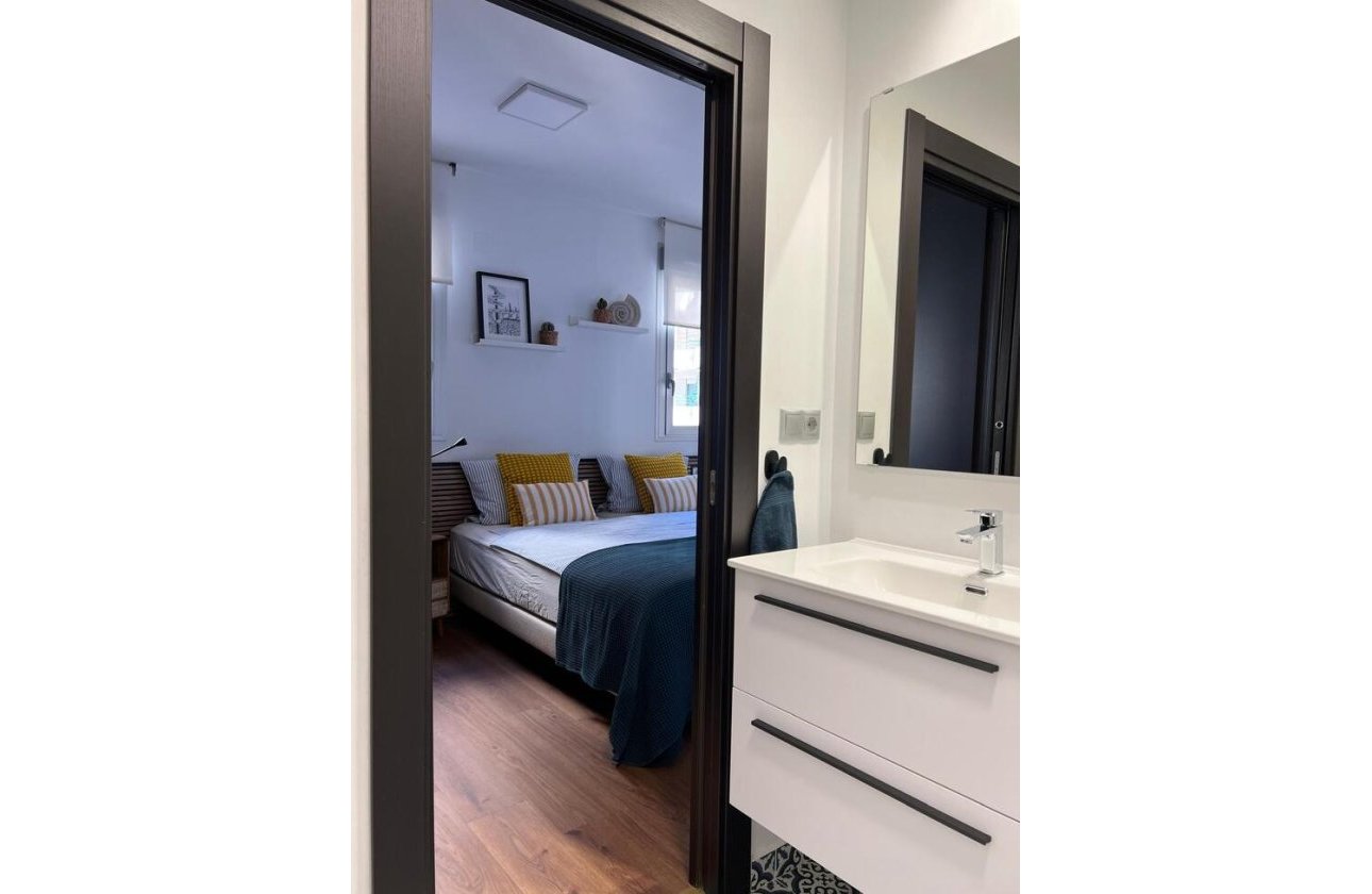 Herverkoop - Appartement -
Torrevieja - La Mata