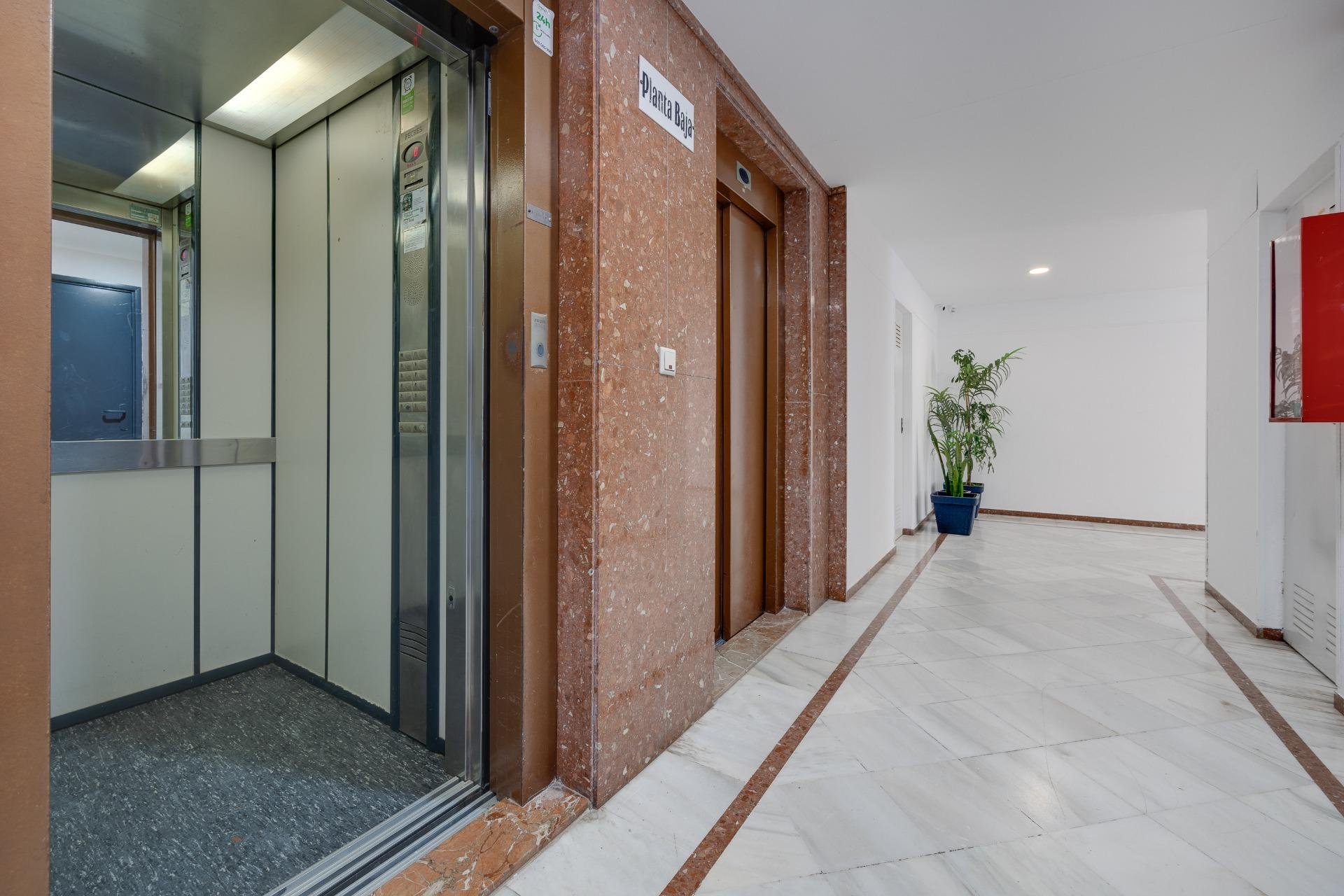 Herverkoop - Appartement -
Torrevieja - La Veleta