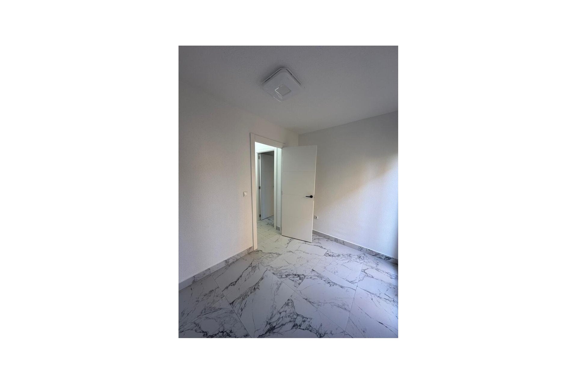 Herverkoop - Appartement -
Torrevieja - La Veleta