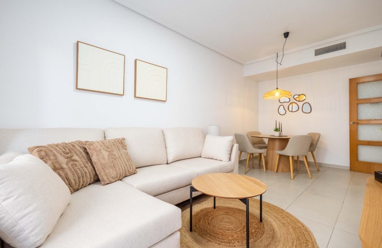 Herverkoop - Appartement -
Torrevieja - Las Calas