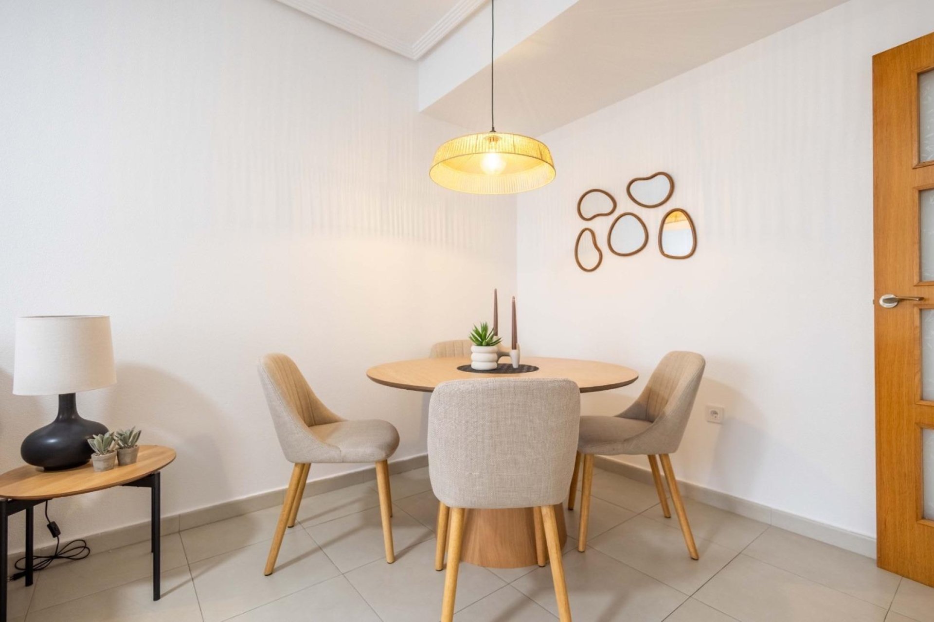 Herverkoop - Appartement -
Torrevieja - Las Calas