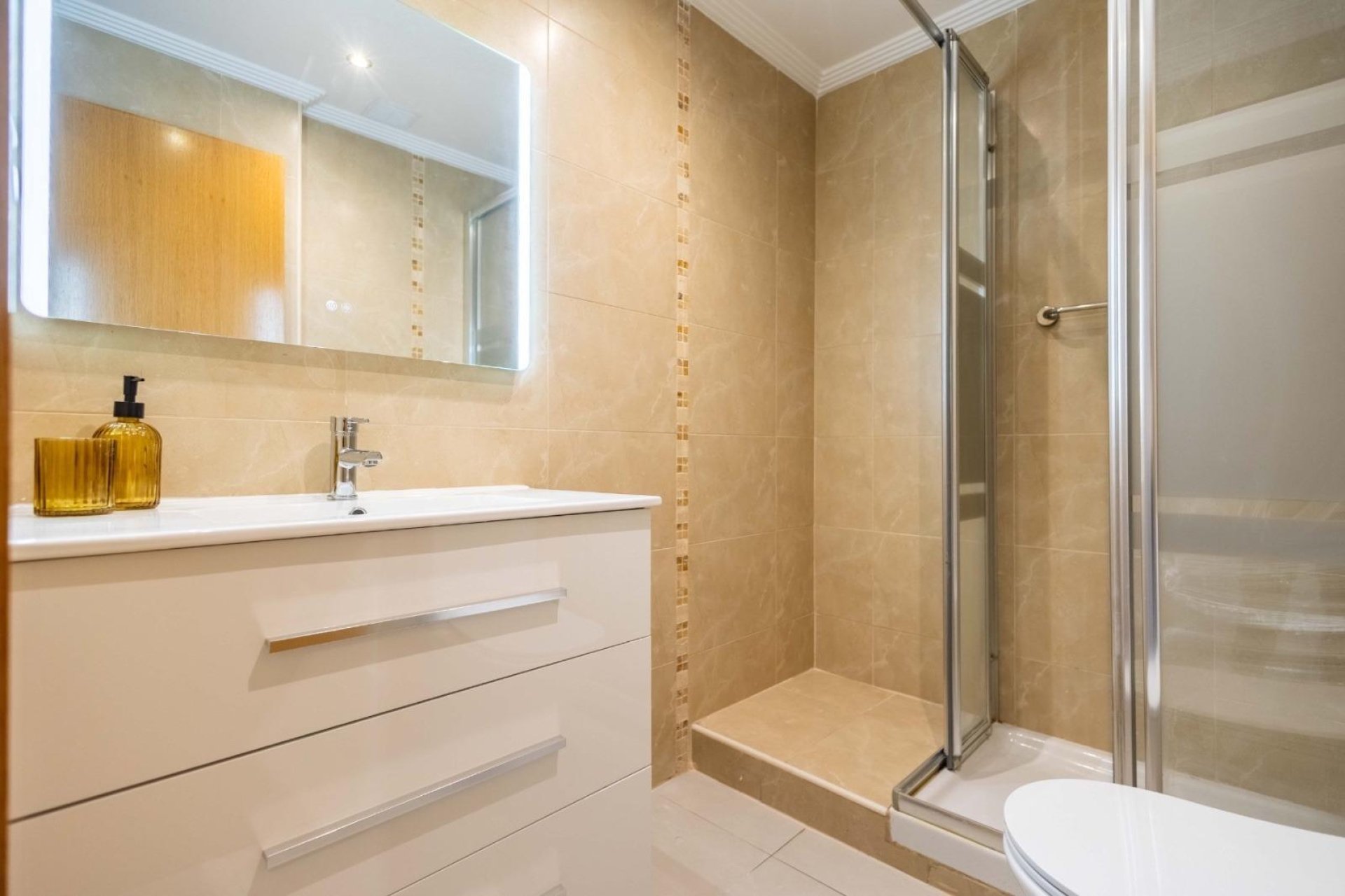 Herverkoop - Appartement -
Torrevieja - Las Calas
